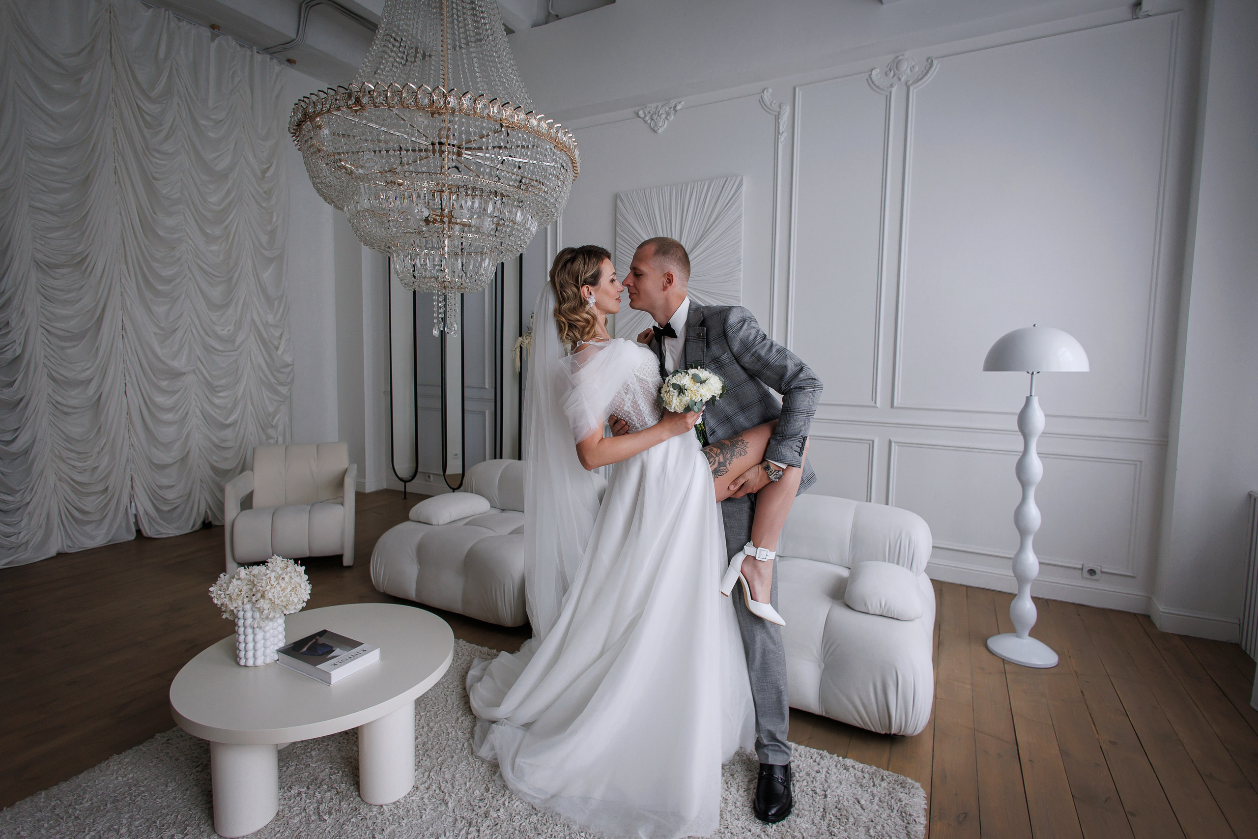 Яков и Валерия. Свадебный фотограф в Омске Яна Савина