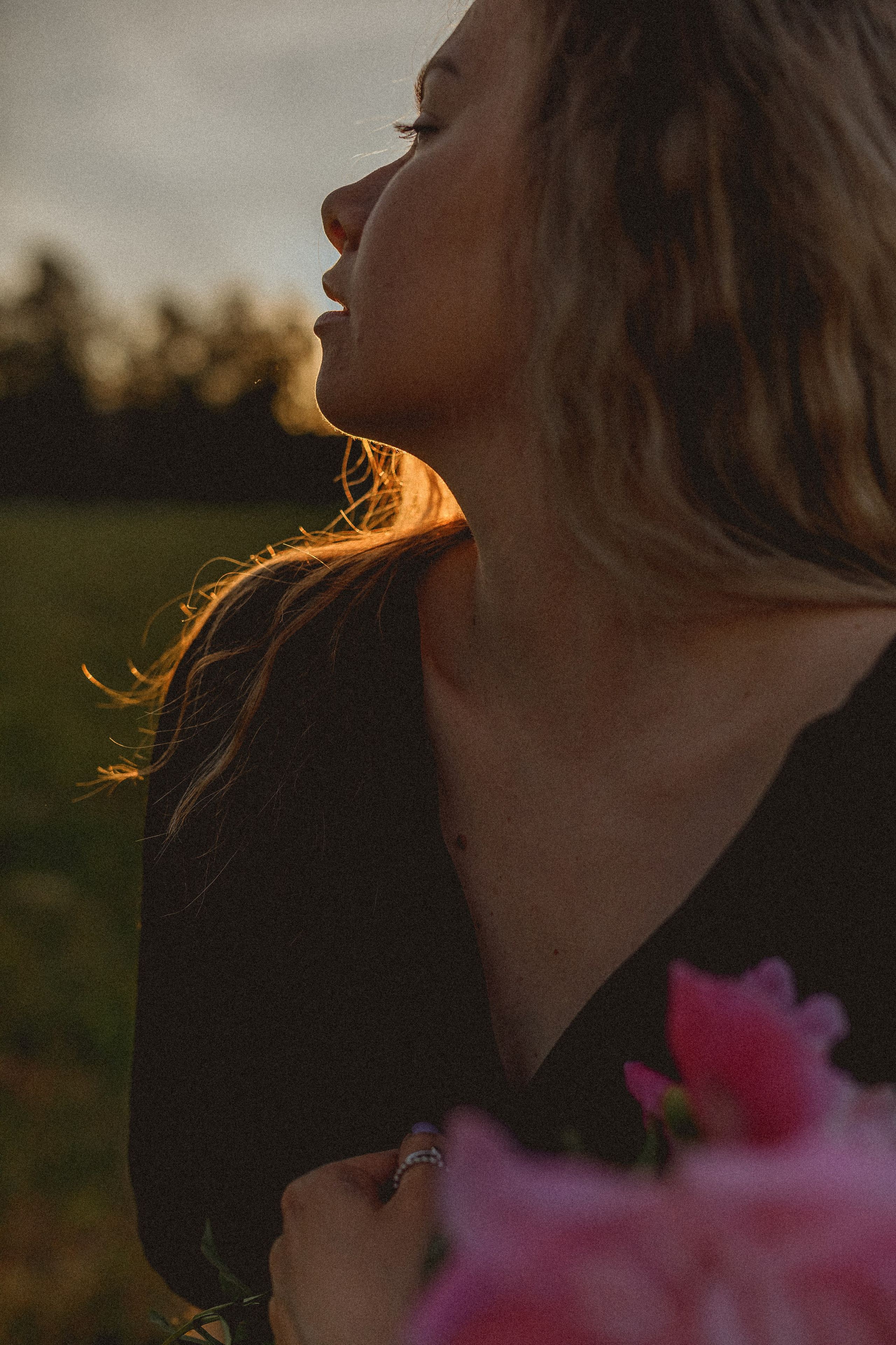 Мария. Лето. Поле. Фотограф в Москве Базанова Дарья