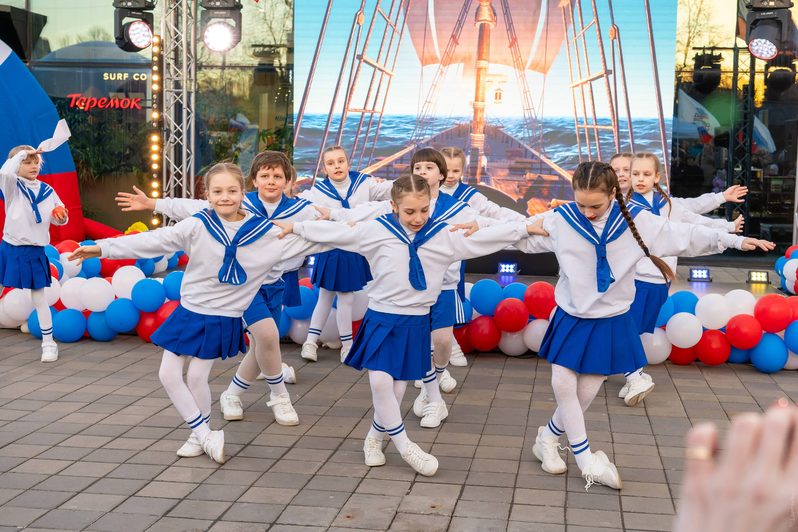 Концерт Крымская весна. «Студия DRONAVT`s» — видеосъёмка и фотография г. Москва