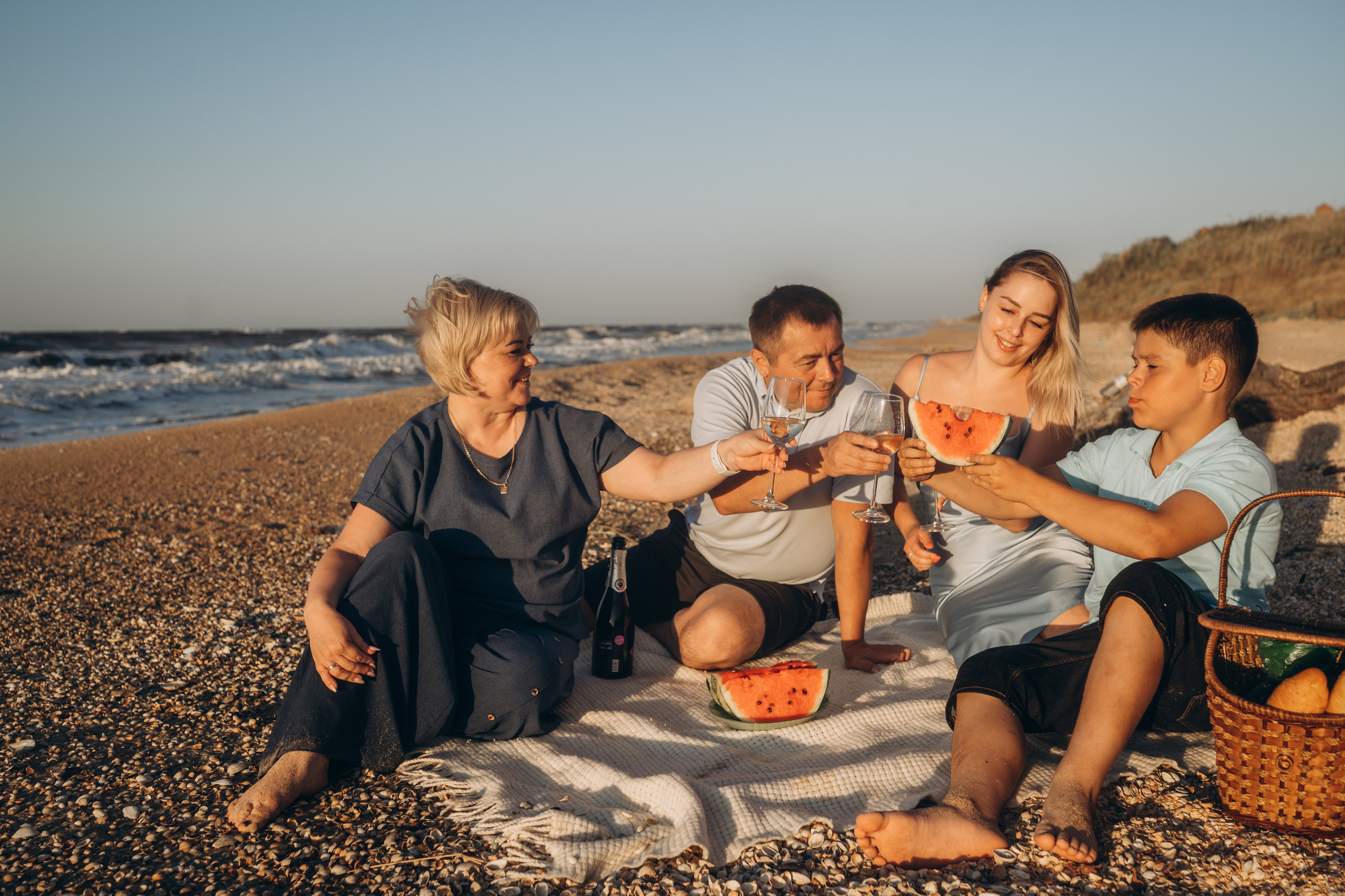 Сергей, Марина, Виктория и Андрей. Фотограф Горбенко Анна