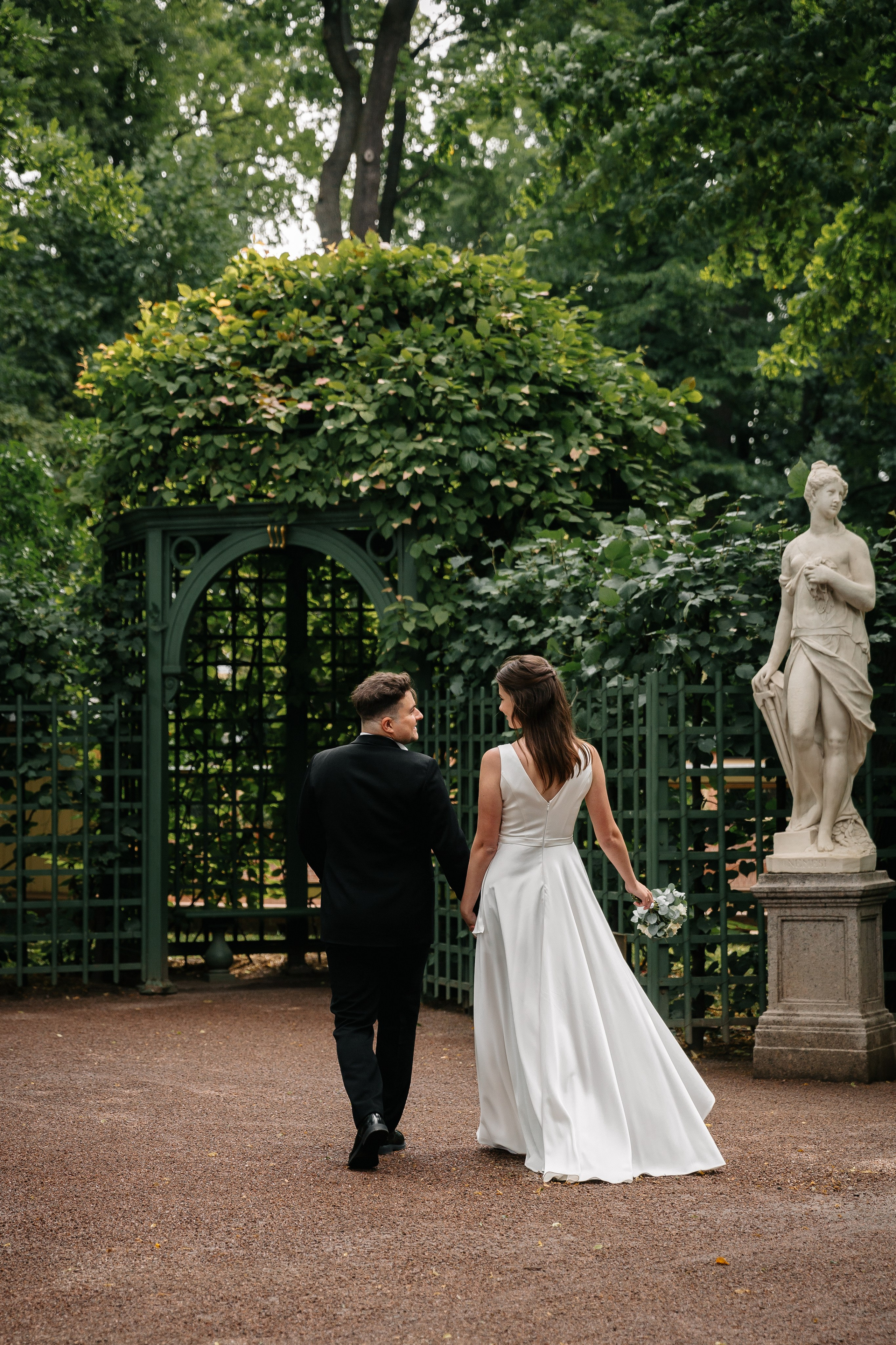 КРОНШТАДТСКИЙ ЗАГС | Август, Летний сад, Исаакий. Свадебный фотограф в Санкт-Петербурге Полина Корзухина