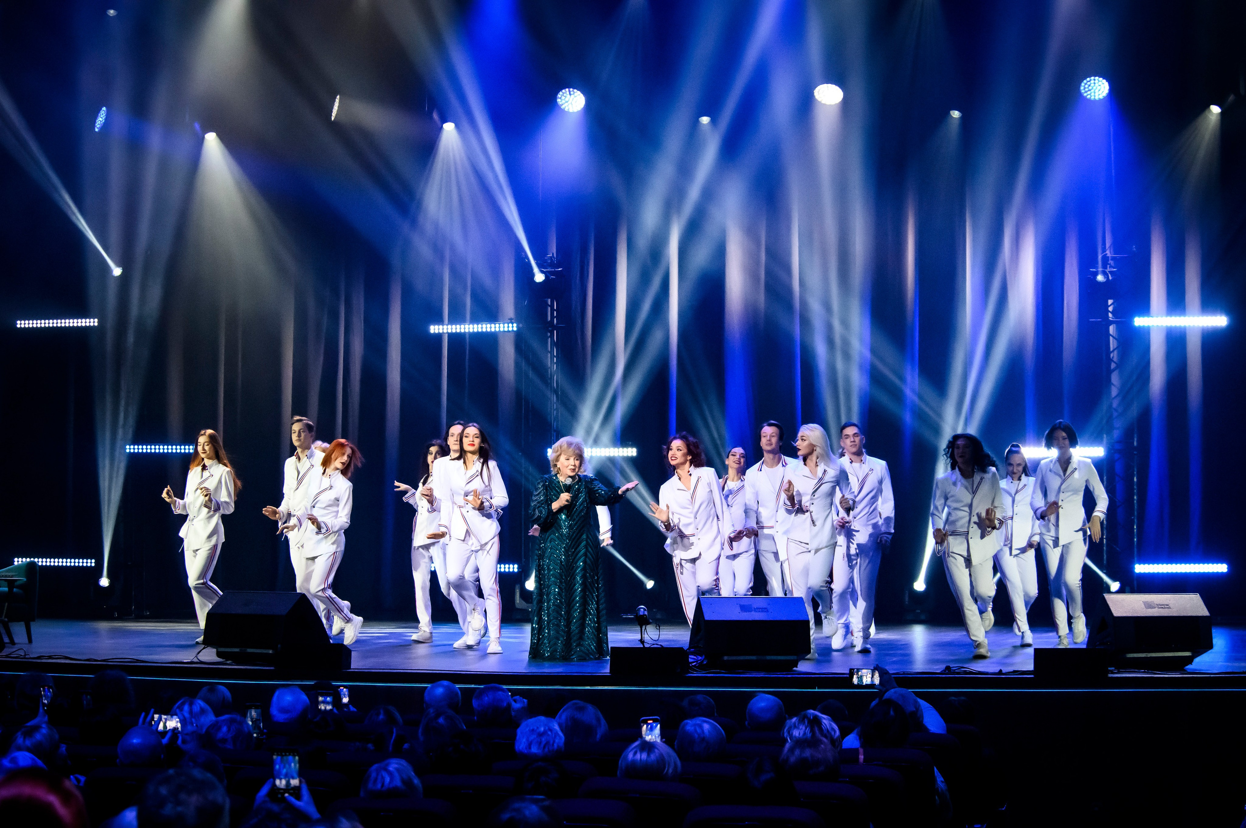 Лариса Рубальская — КЗ «Москва», Остров мечты. Бренд-фотограф для экспертов и блогеров в Москве Влада Горбовская