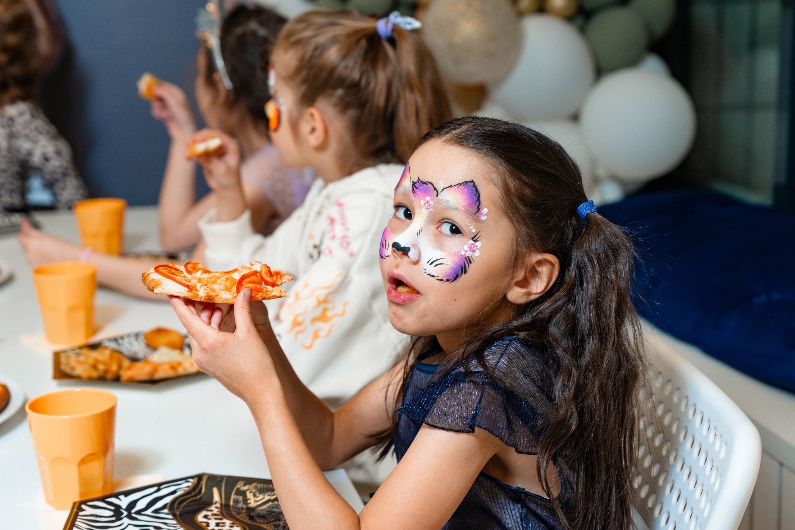 День Рождения Лауры в TiDi-клуб. Фотограф Никита Комаров