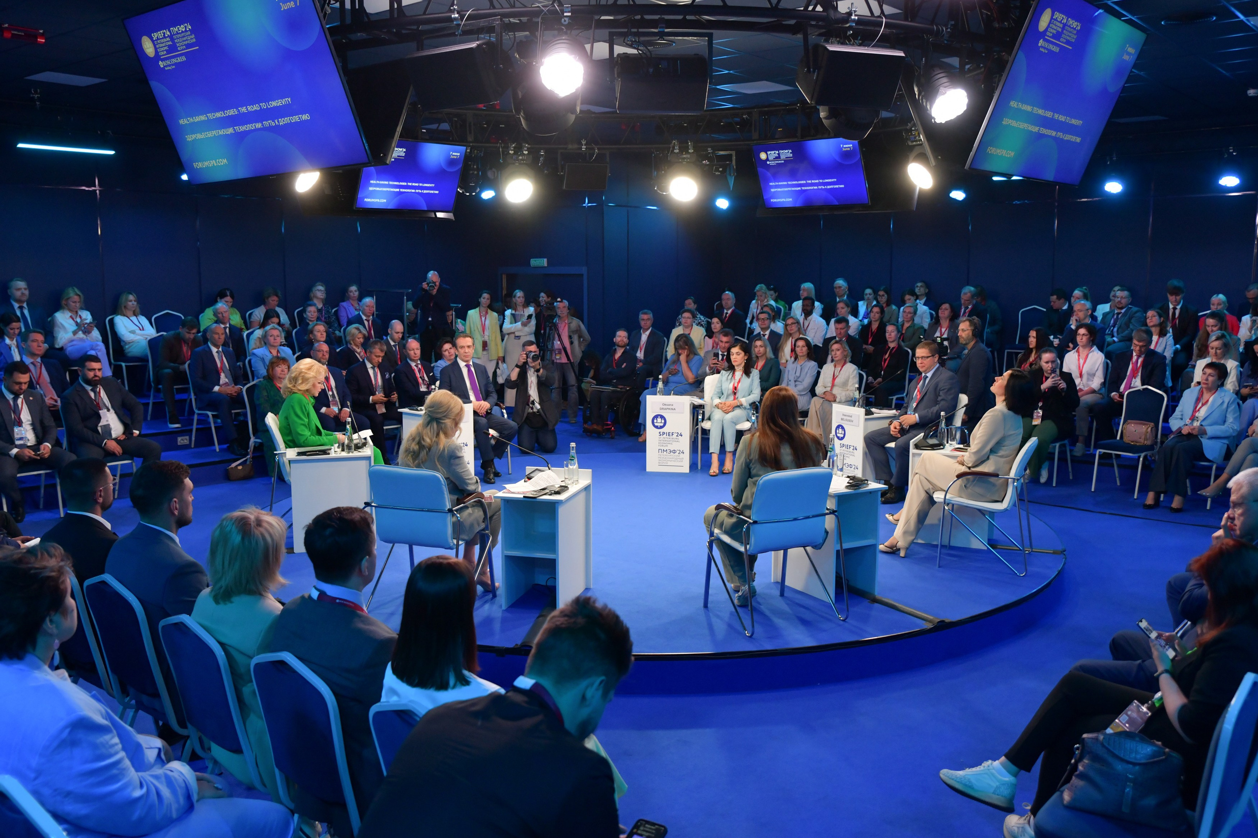 ПМЭФ'24. Женский фотограф в Санкт-Петербурге Степлевич Дарья