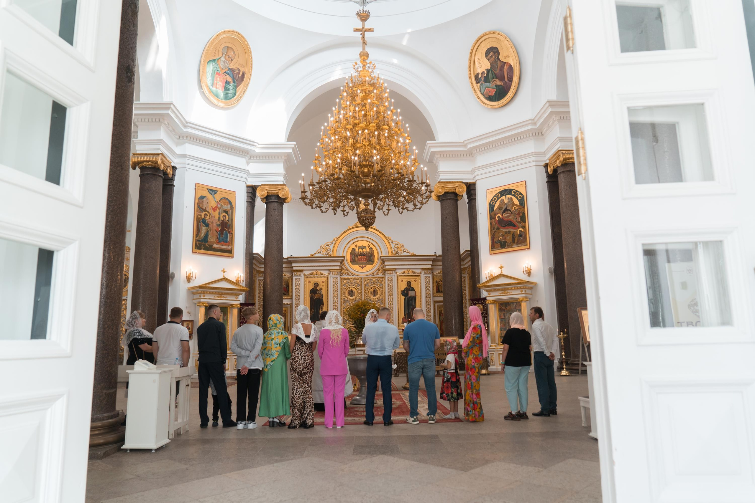 Софийский собор в г. Пушкин, крещение Евы. Контент- фотограф, рилсмейкер в Санкт- Петербурге Елена Грие