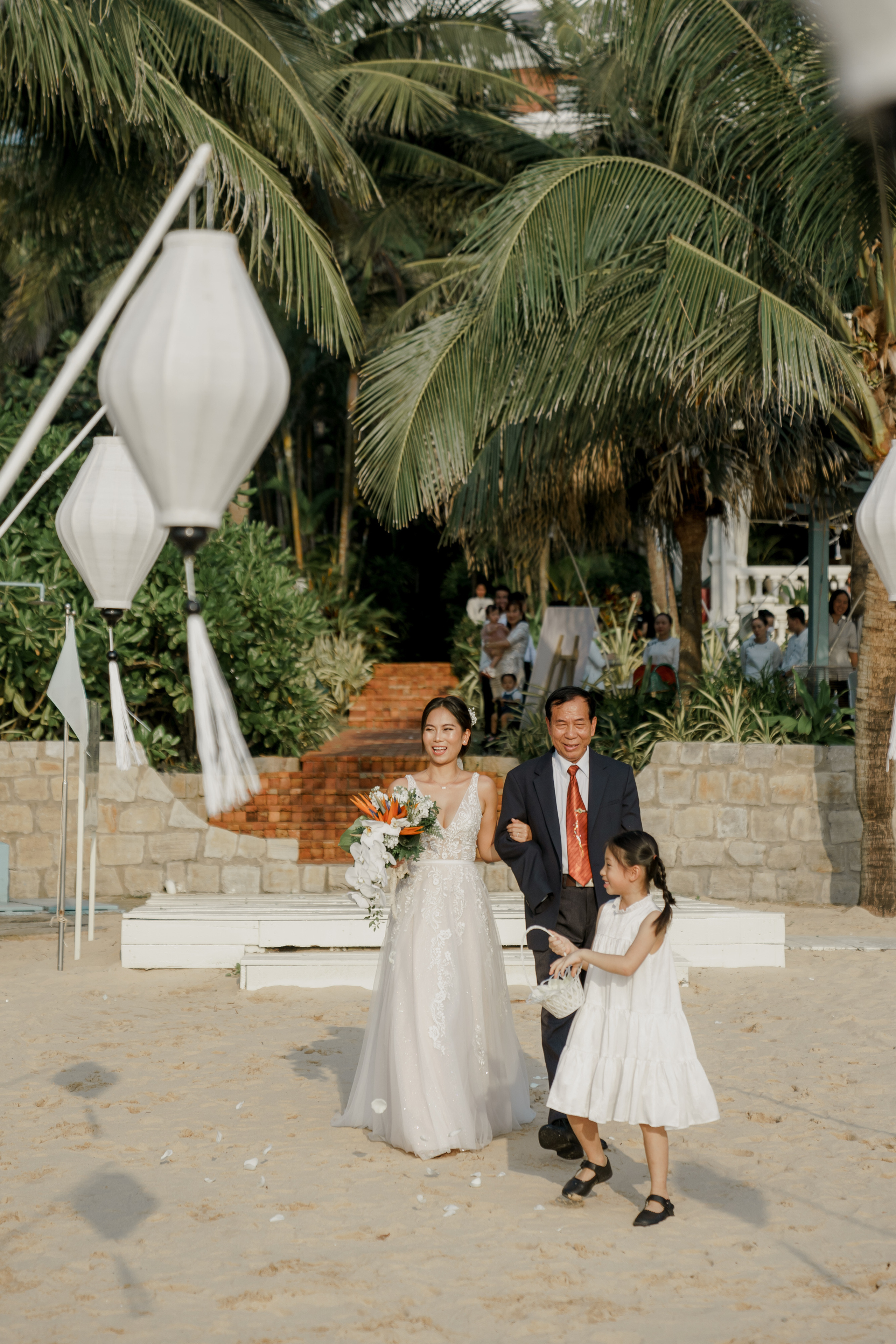 Weddings from different countries. PhuQuoc photographer — Phu Quoc wedding photographer