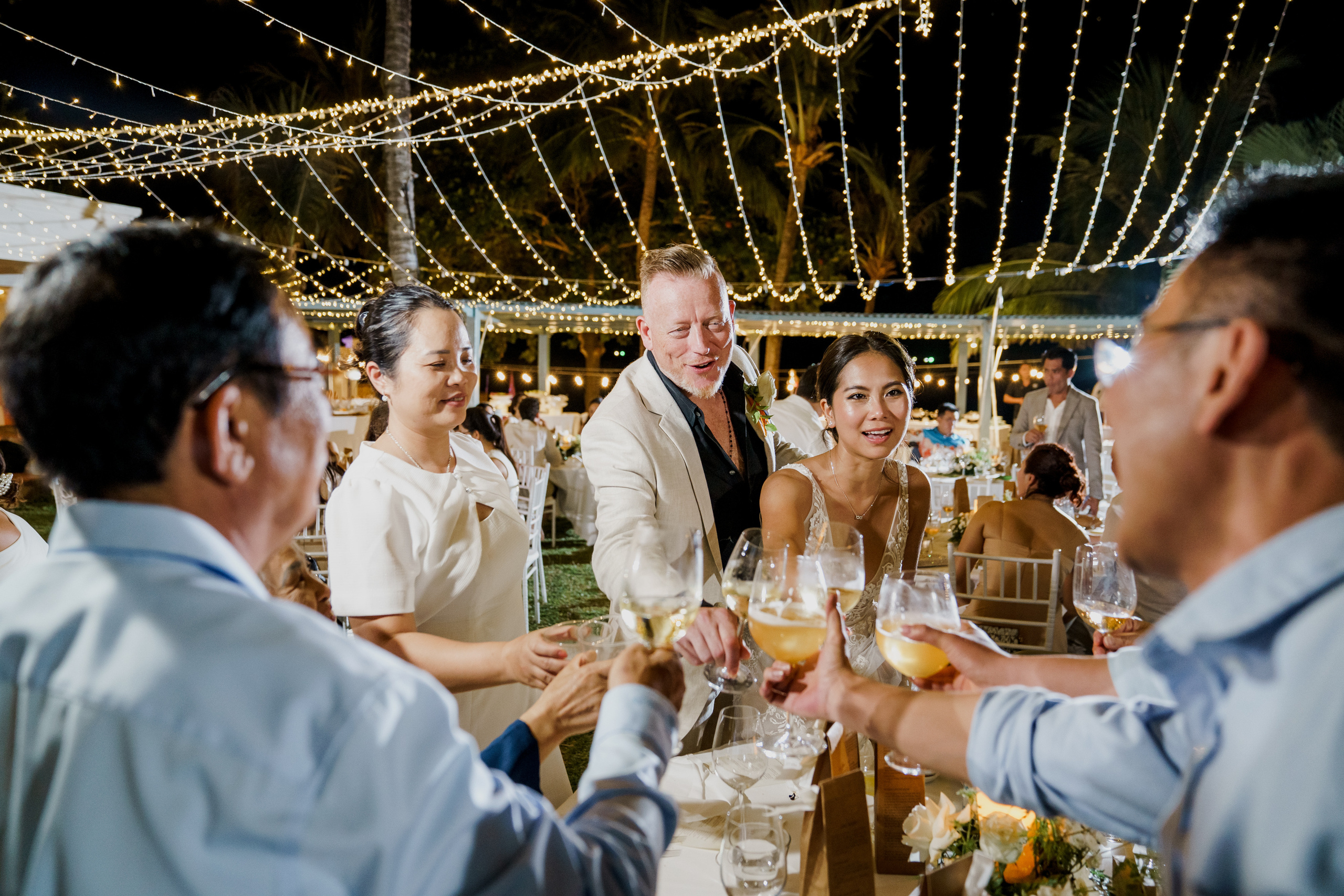 Weddings from different countries. PhuQuoc photographer — Phu Quoc wedding photographer