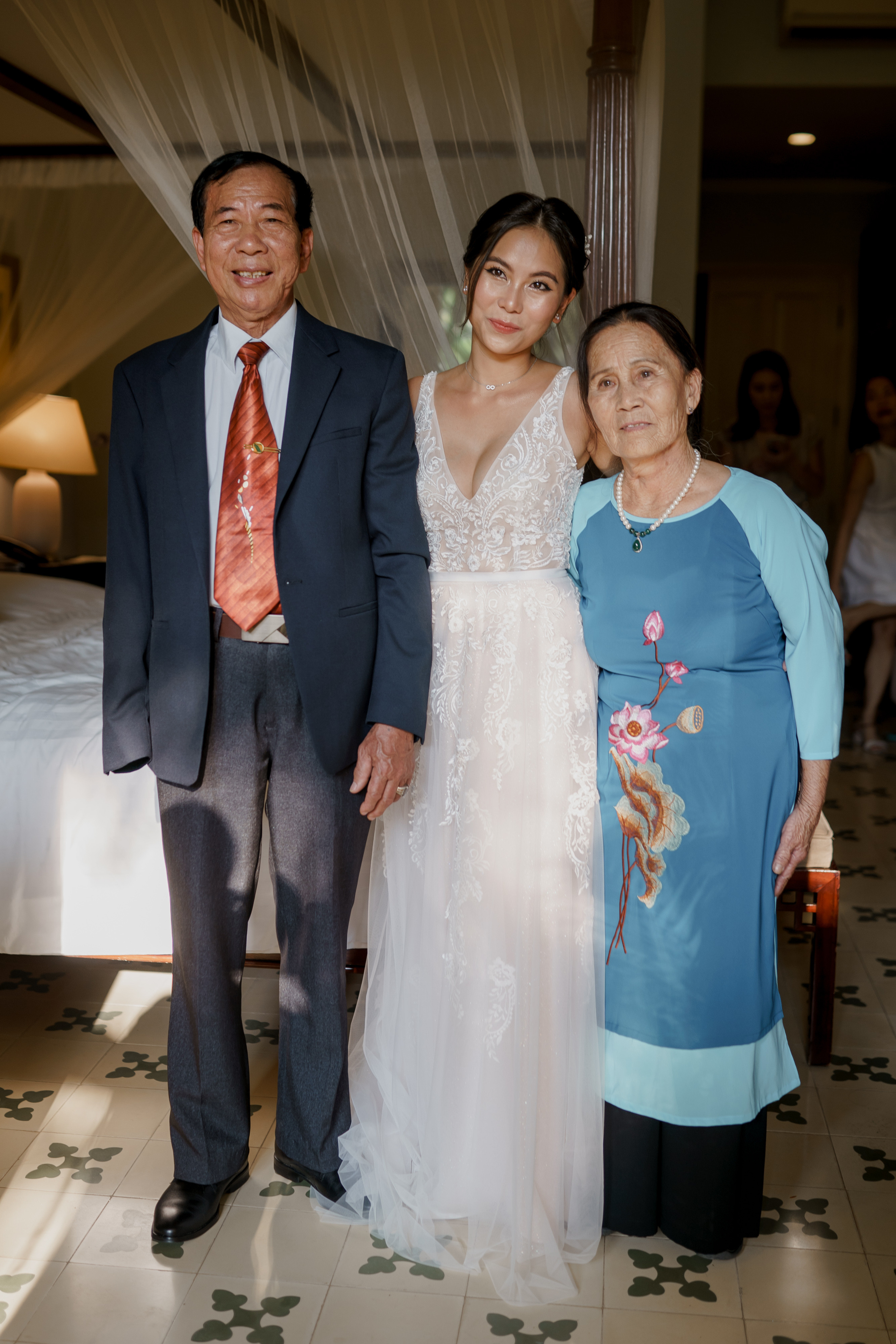 Weddings from different countries. PhuQuoc photographer — Phu Quoc wedding photographer