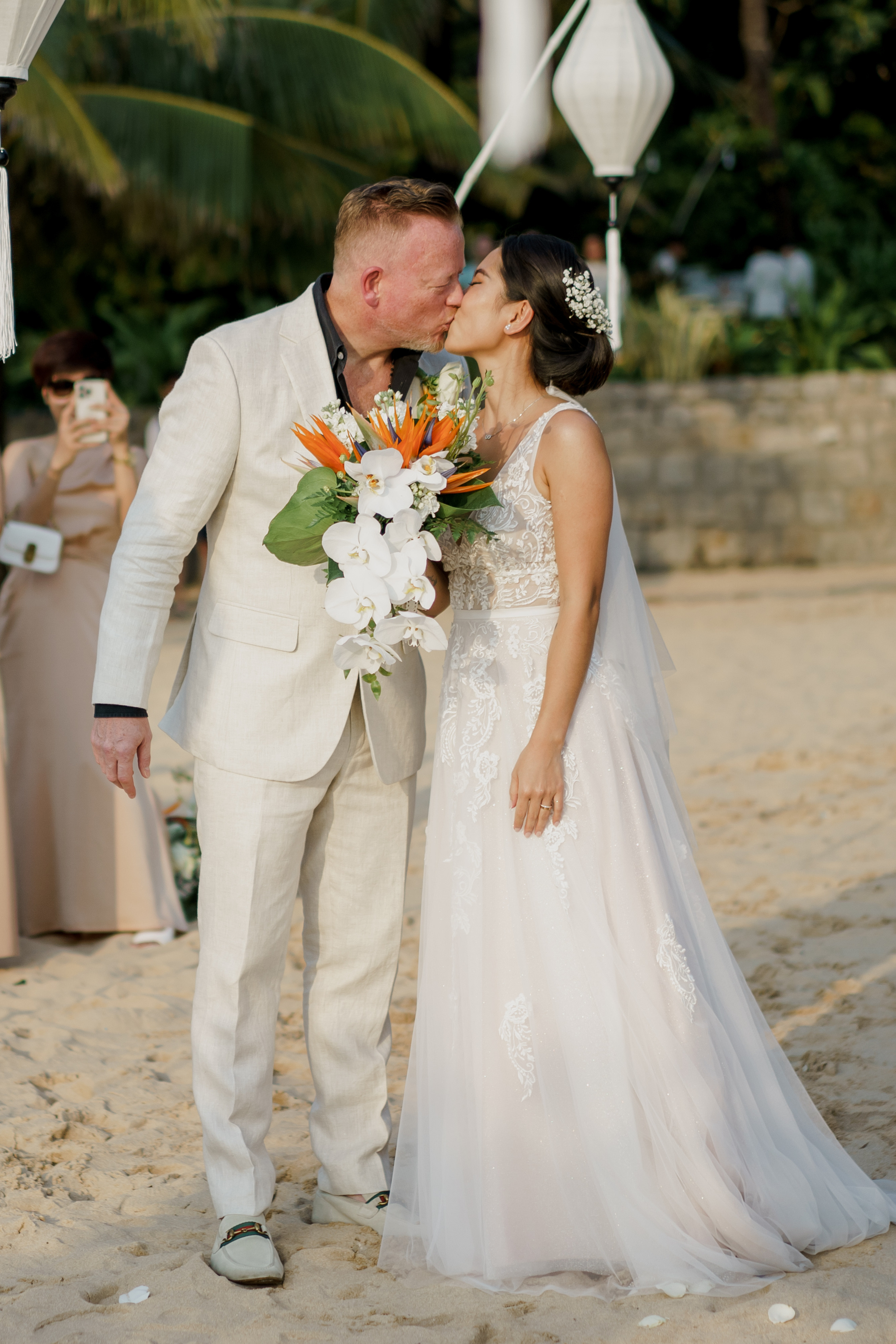 Weddings from different countries. PhuQuoc photographer — Phu Quoc wedding photographer