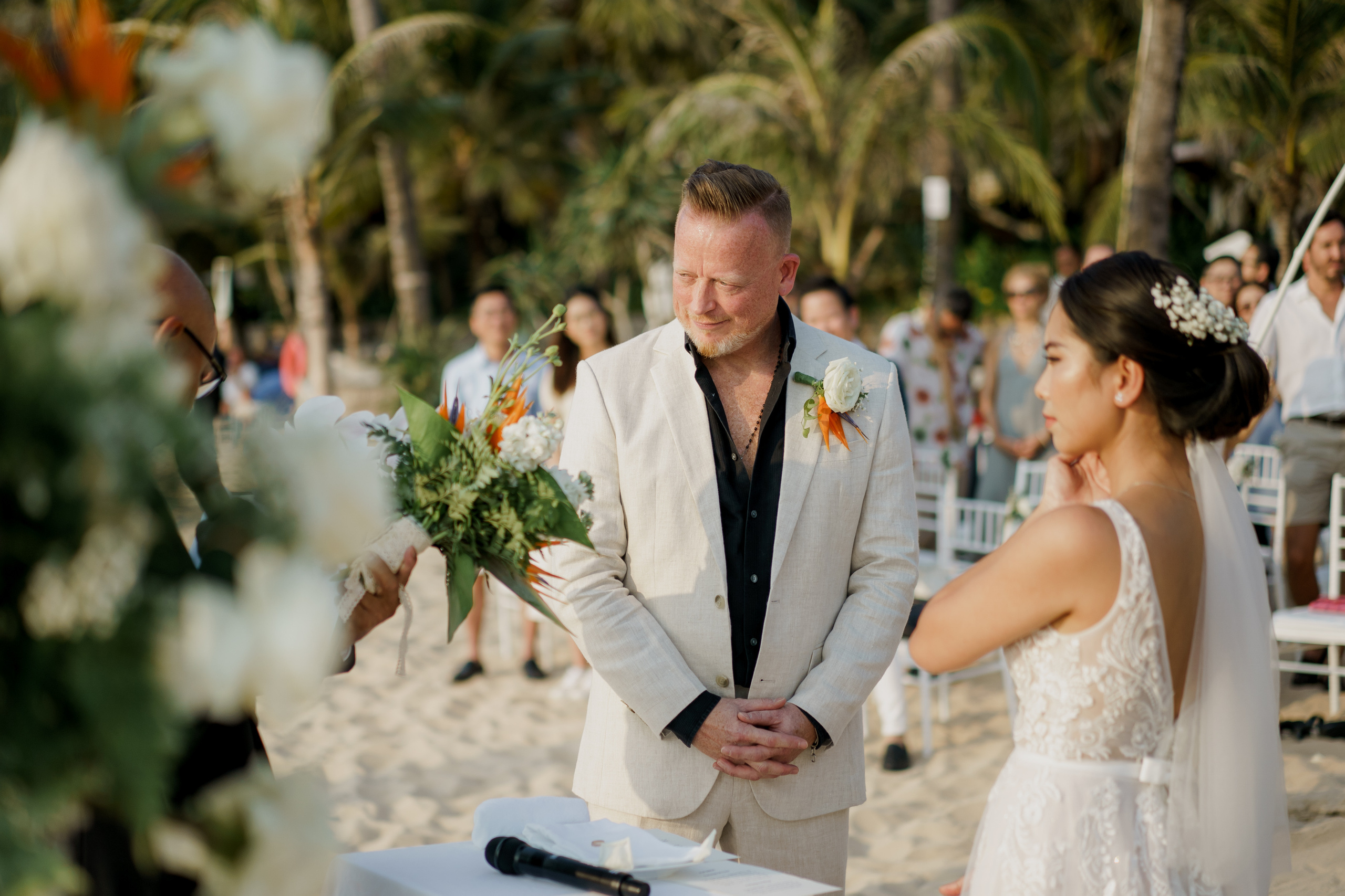 Weddings from different countries. PhuQuoc photographer — Phu Quoc wedding photographer