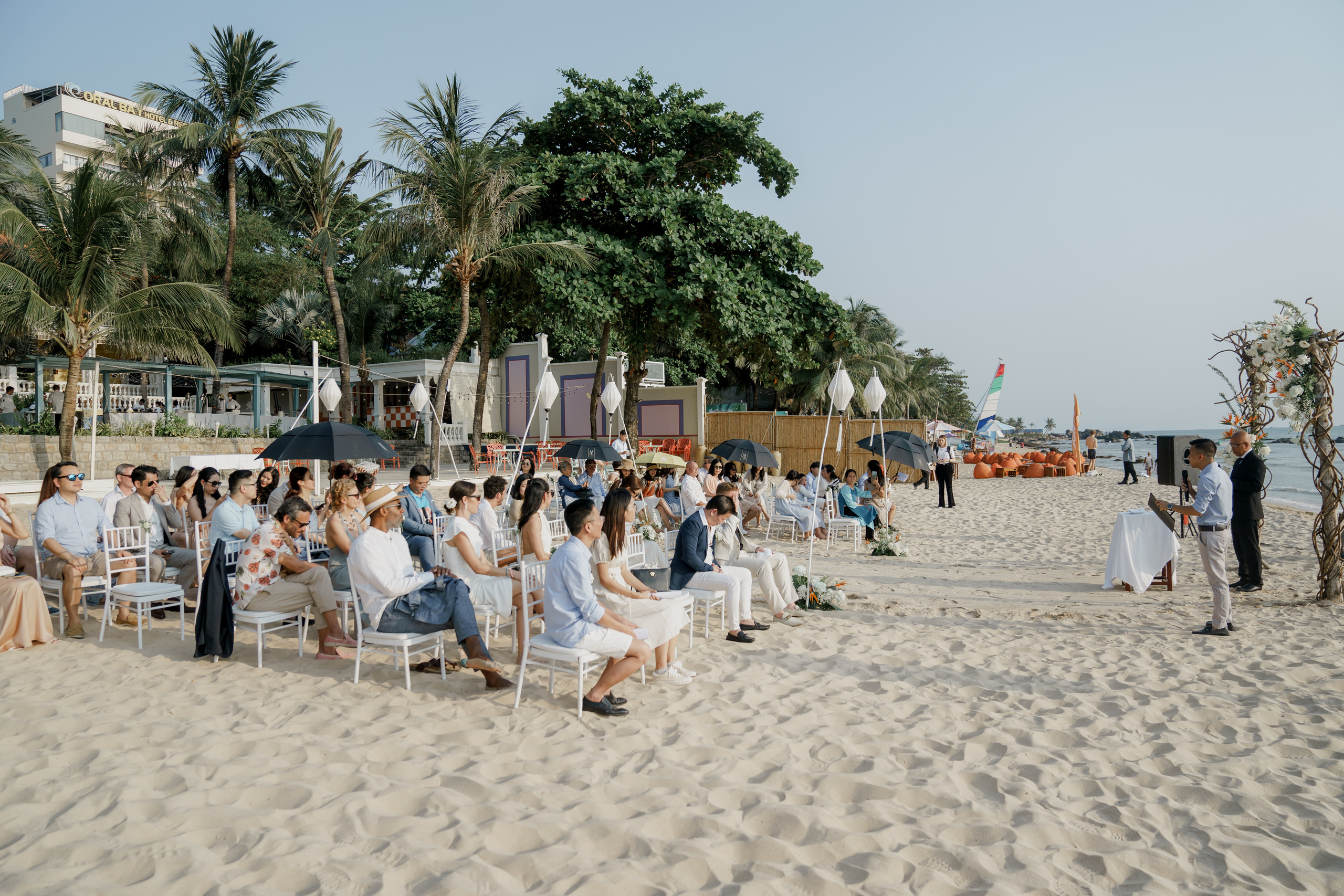 Weddings from different countries. PhuQuoc photographer — Phu Quoc wedding photographer