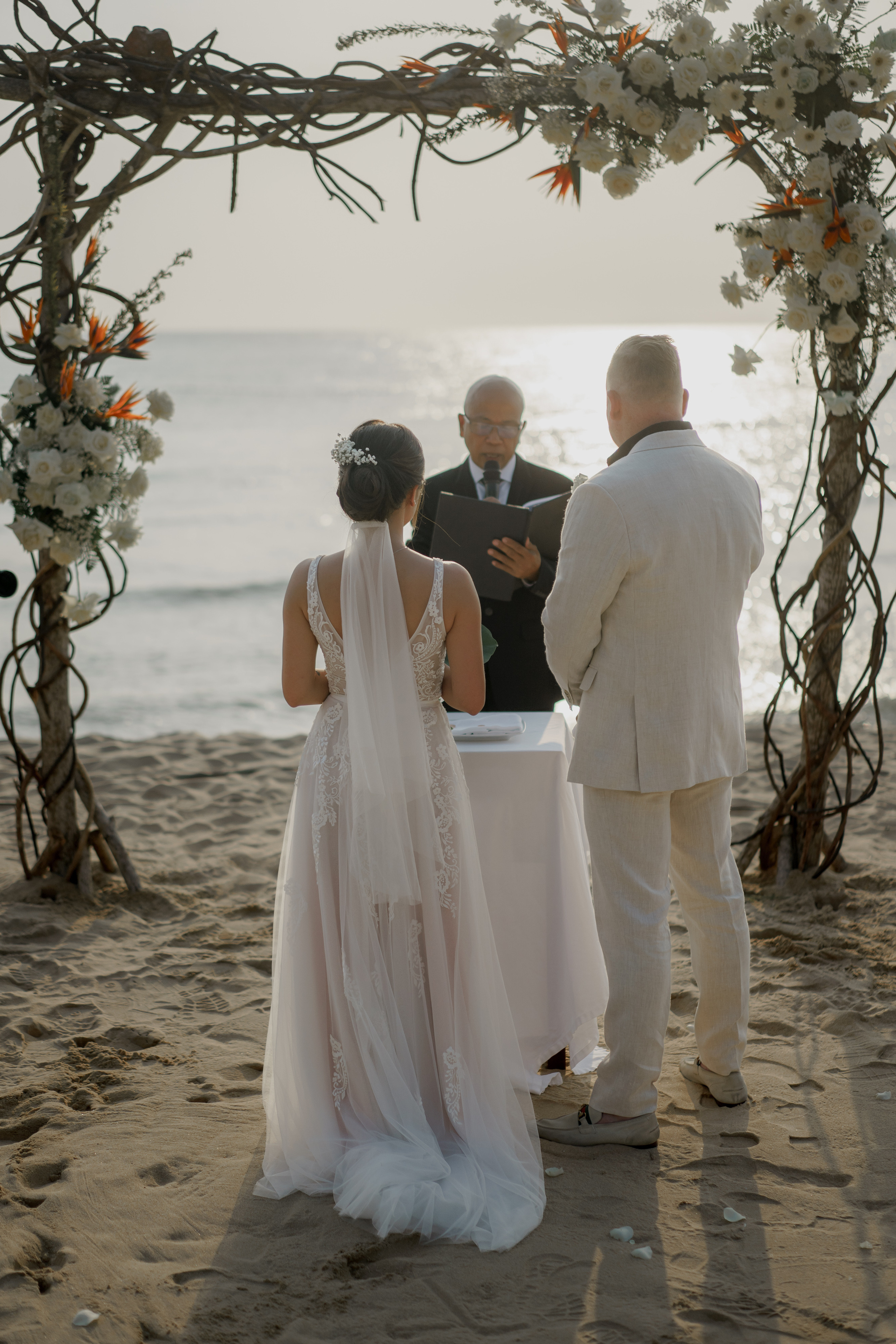 Weddings from different countries. PhuQuoc photographer — Phu Quoc wedding photographer