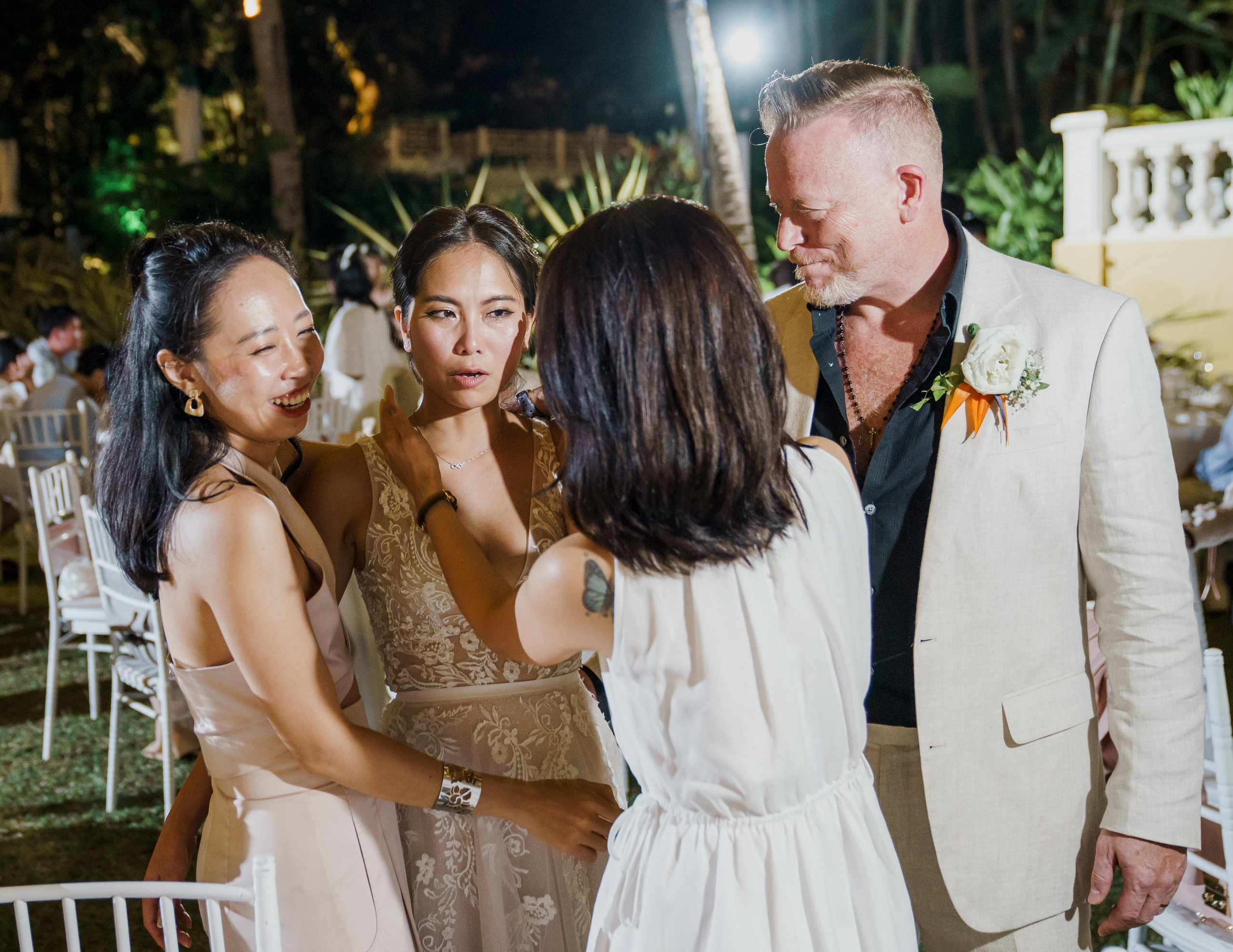 Weddings from different countries. PhuQuoc photographer — Phu Quoc wedding photographer