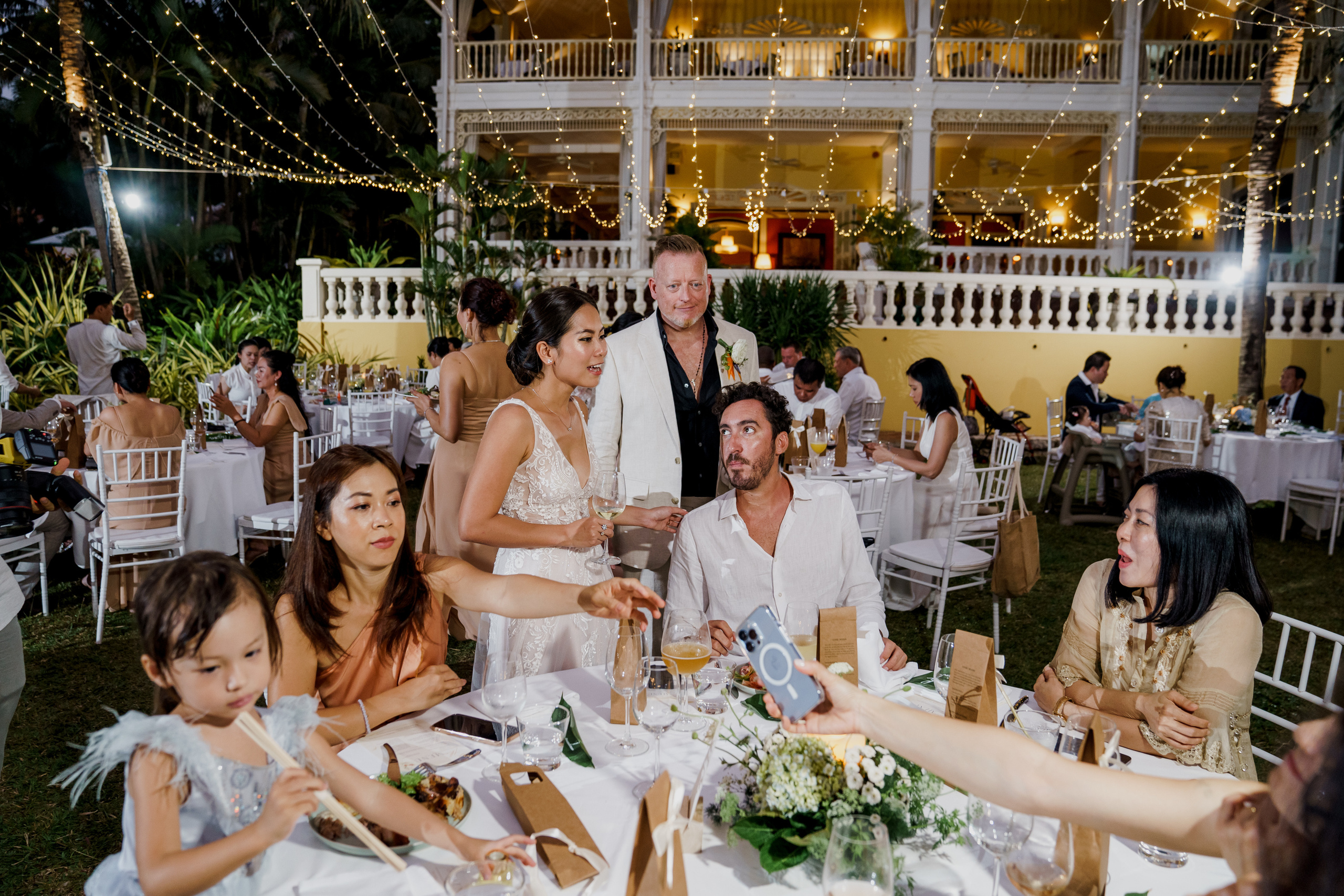 Weddings from different countries. PhuQuoc photographer — Phu Quoc wedding photographer