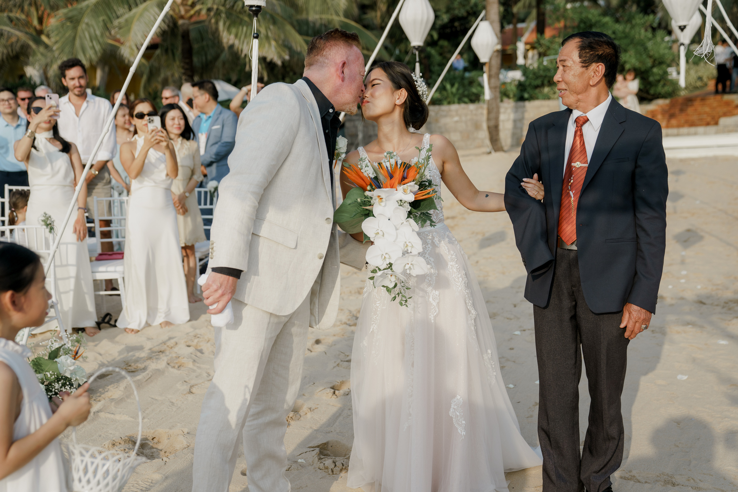 Weddings from different countries. PhuQuoc photographer — Phu Quoc wedding photographer