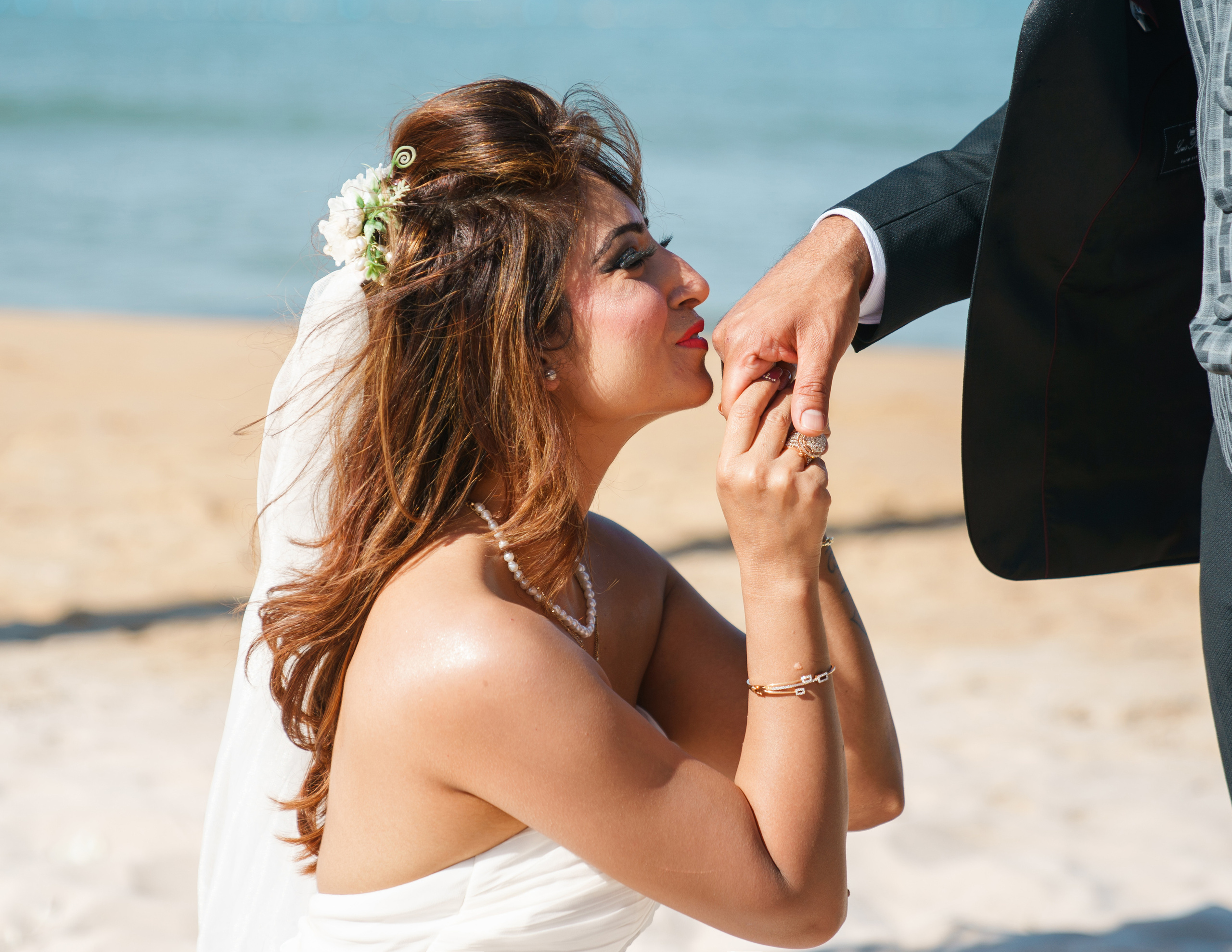 Weddings from different countries. PhuQuoc photographer — Phu Quoc wedding photographer