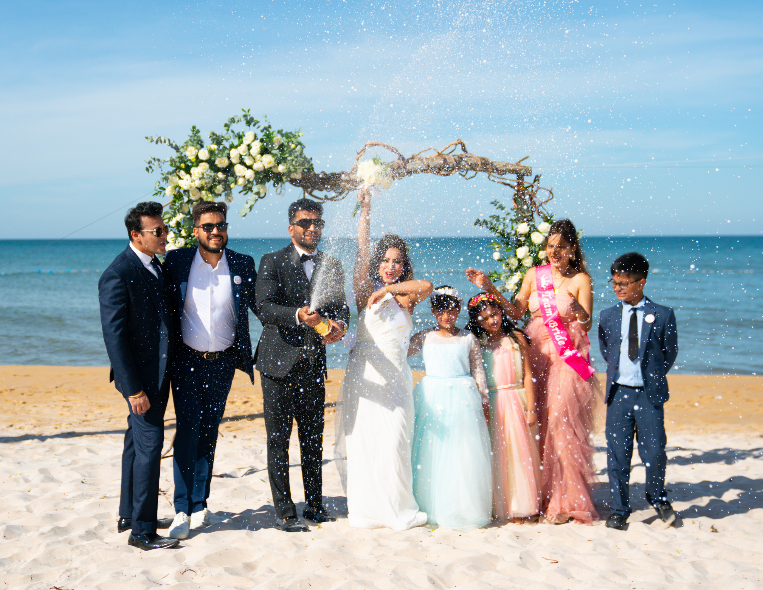 Weddings from different countries. PhuQuoc photographer — Phu Quoc wedding photographer