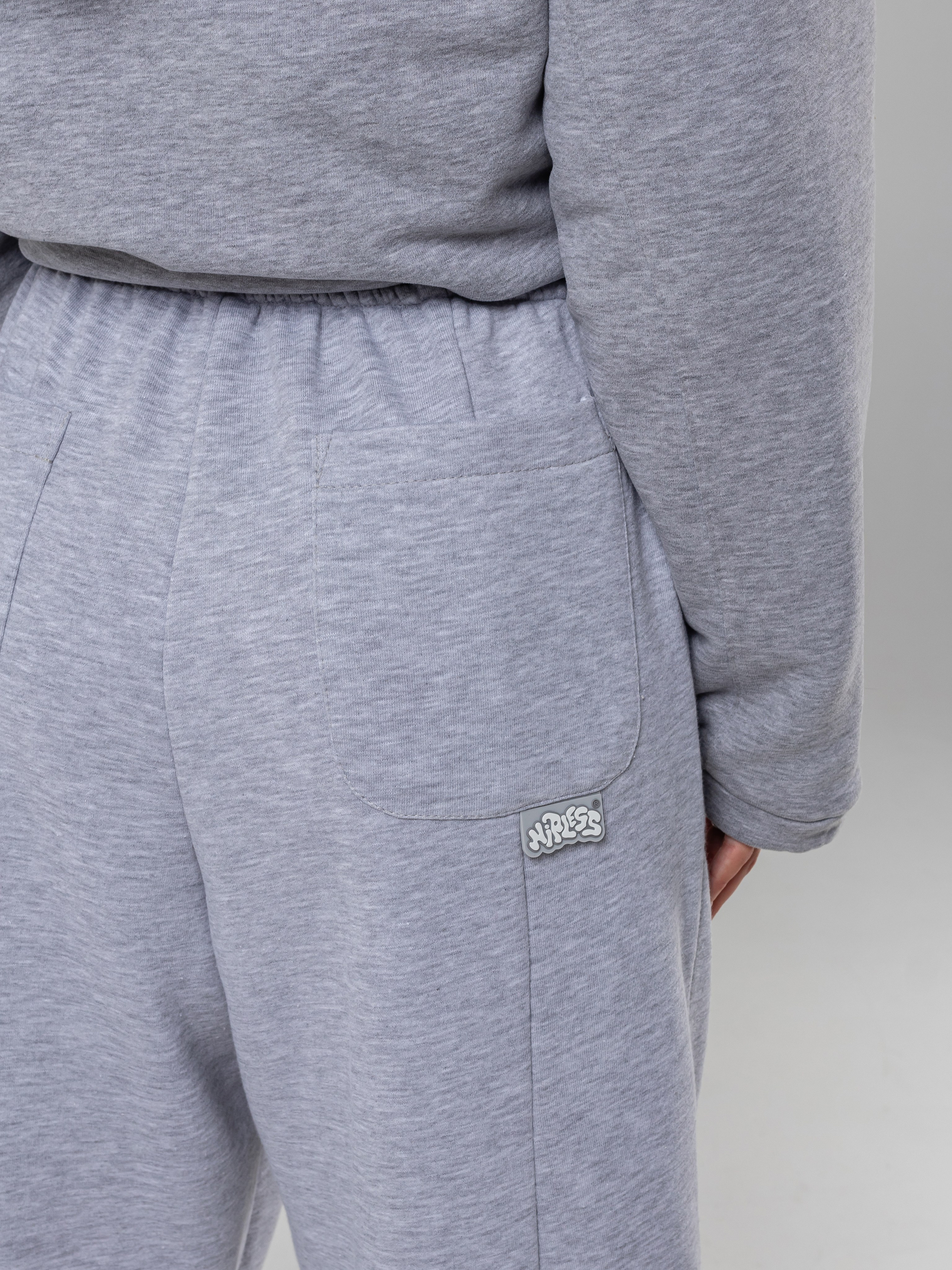 Худи и штаны. Фотограф в Краснодаре Арина Кудряшова