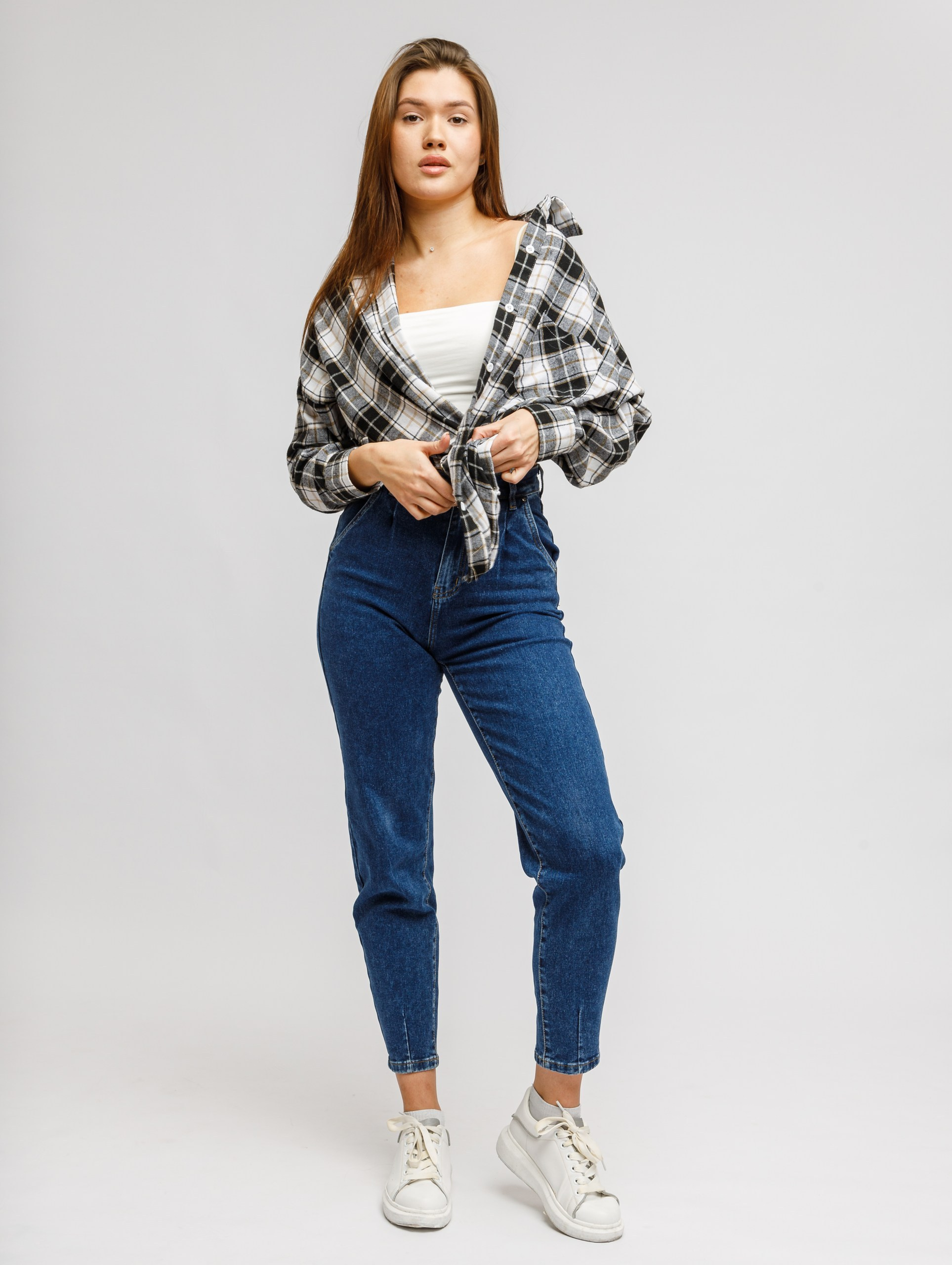 Съемка взрослой одежды на модели сайтов, маркетплейсов, WB, Ozon, Яндекс Маркет и др. Студия коммерческой съемки ХВОЯ