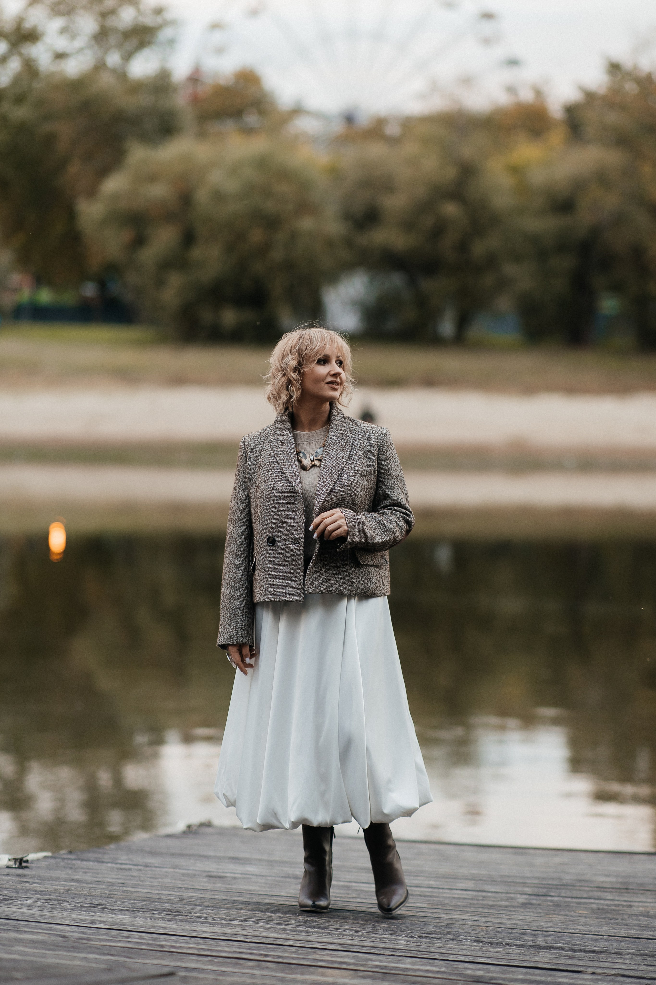 Маша и осень