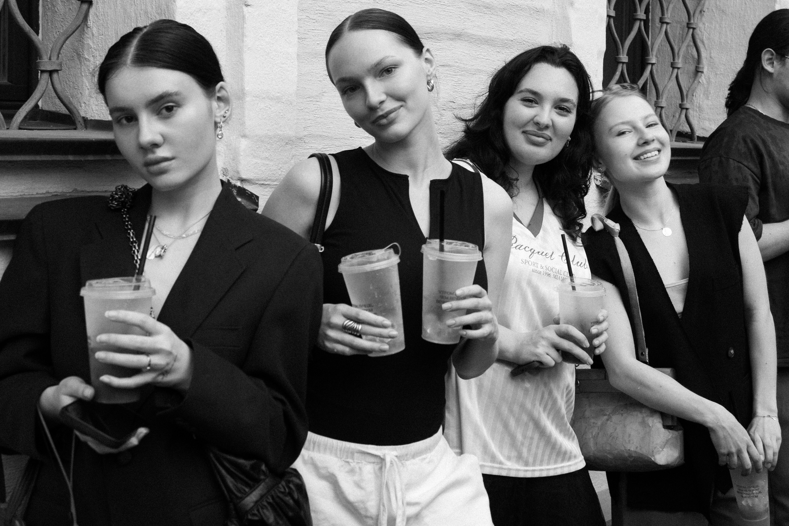 АНТИПА: МАША И МЕДВЕДИ. Фотограф Москва Грошева Софья