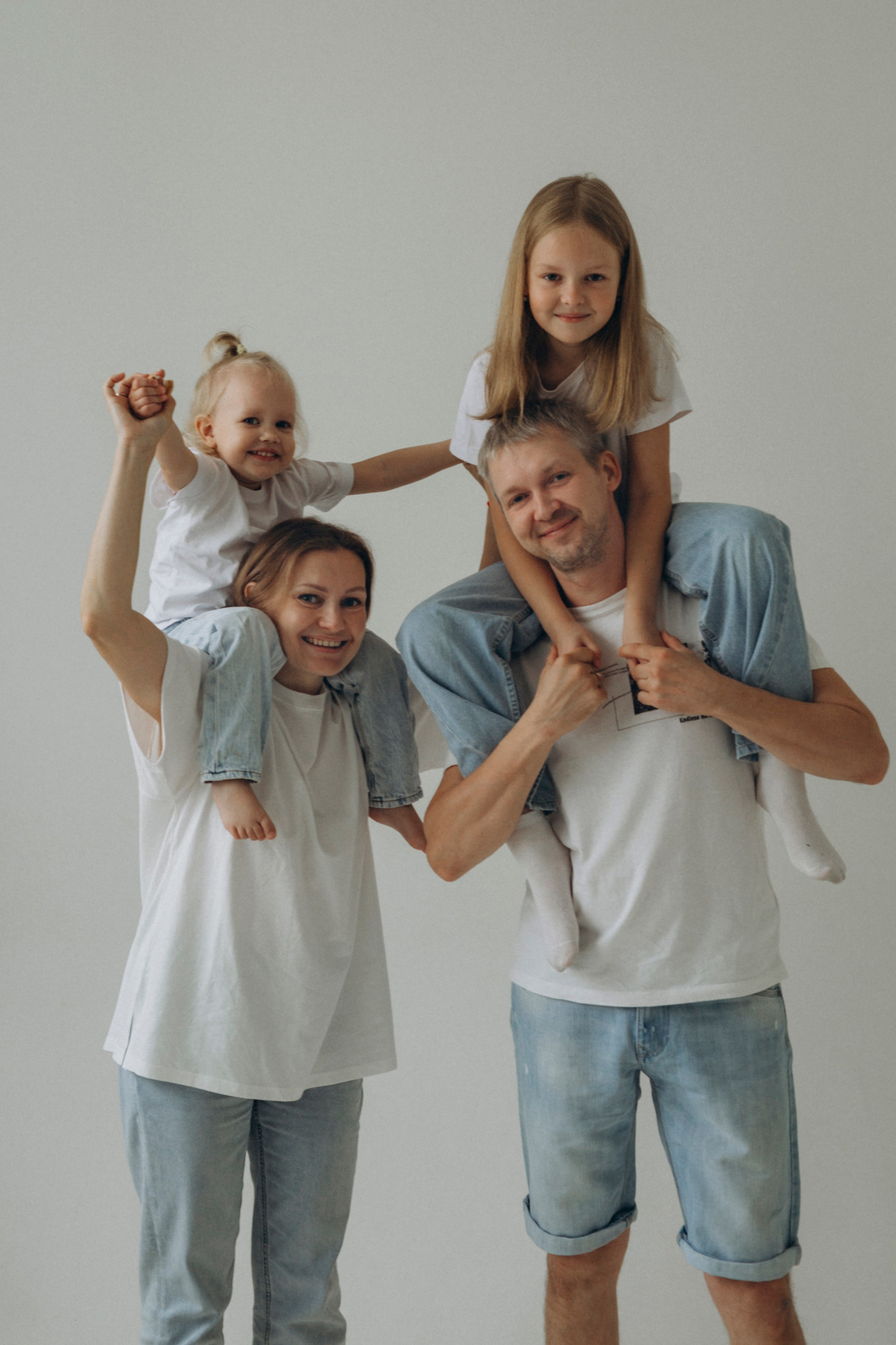 Валя, Ксюша, Вика и Сережа. Марина Рерих — портретный фотограф в Екатеринбурге