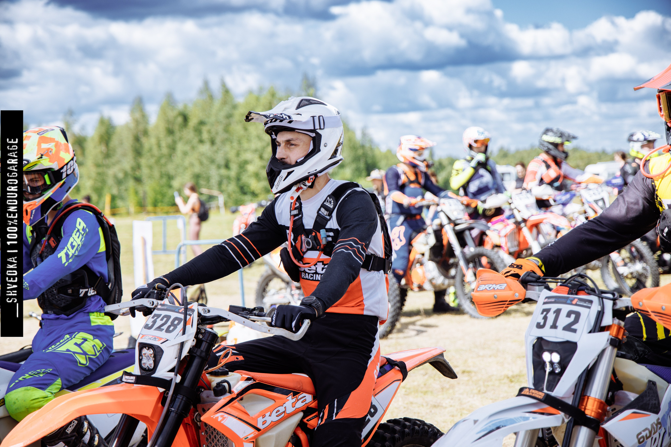 ПЕРВЫЙ ЛЕСНОЙ ДЕНЬ. Ваш экстрим фотограф Кудрева Яна