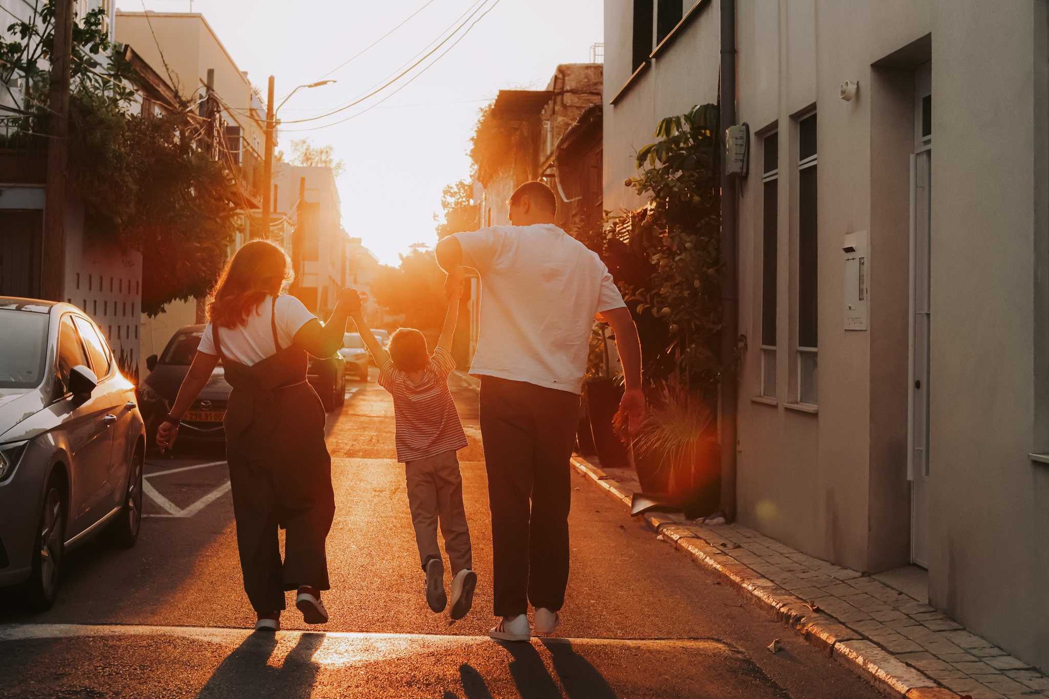 Nata, Misha and Mark, Tel Aviv | November 2025. Photographer in Israel Alice Milchin