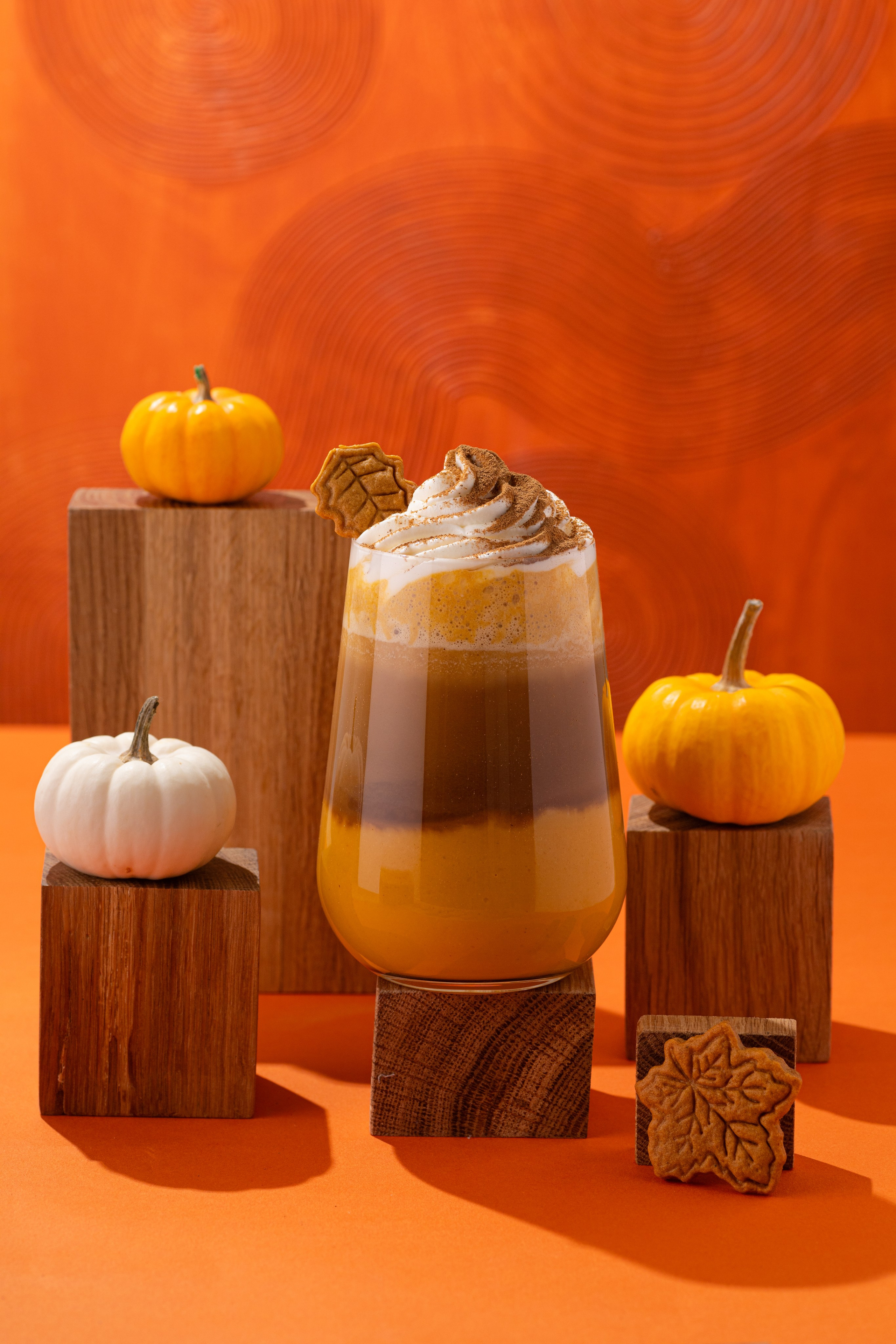 Съемка осеннего меню для кофейни