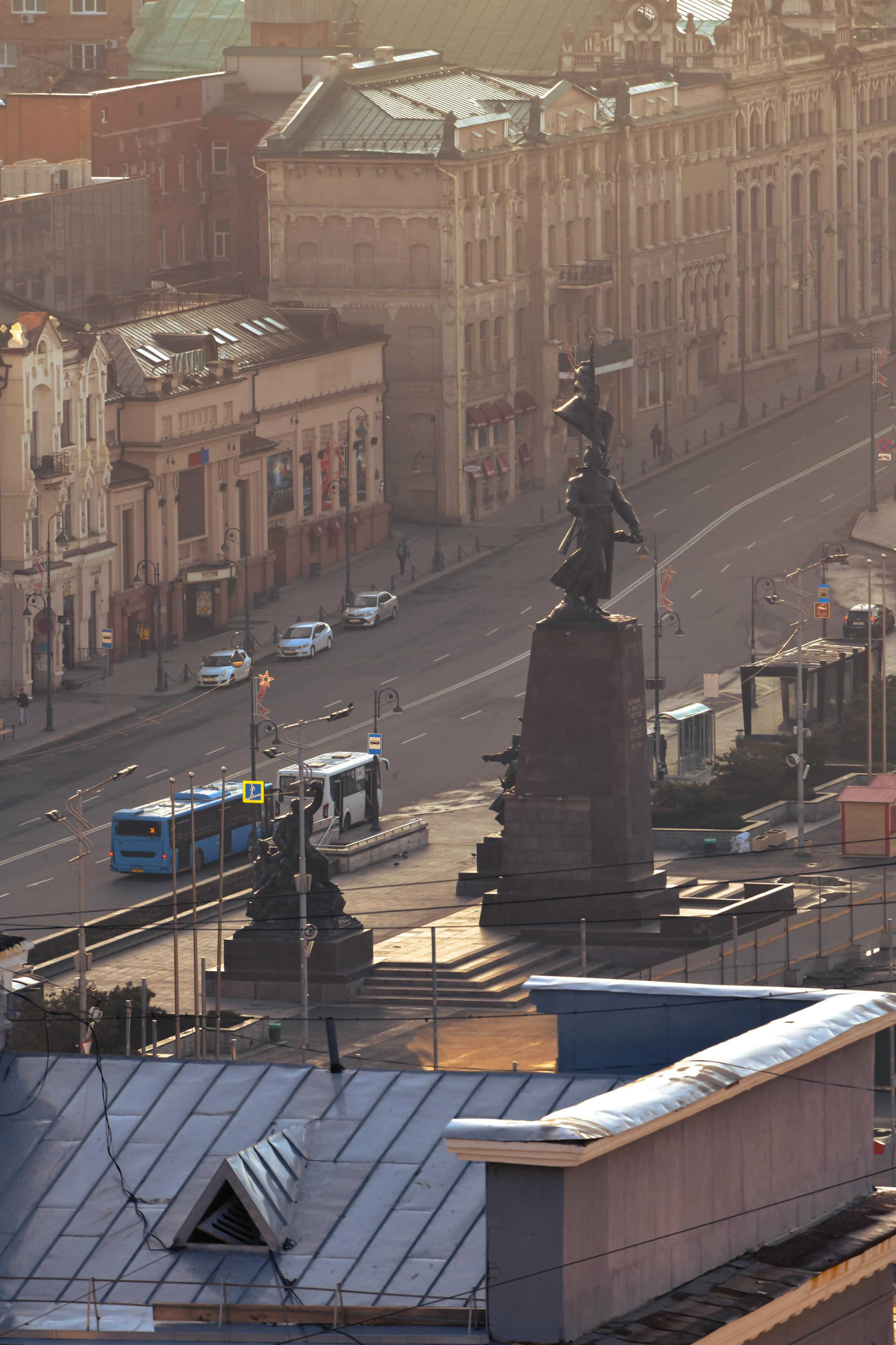 памятник борцам за власть советов владивосток рассвет площадь