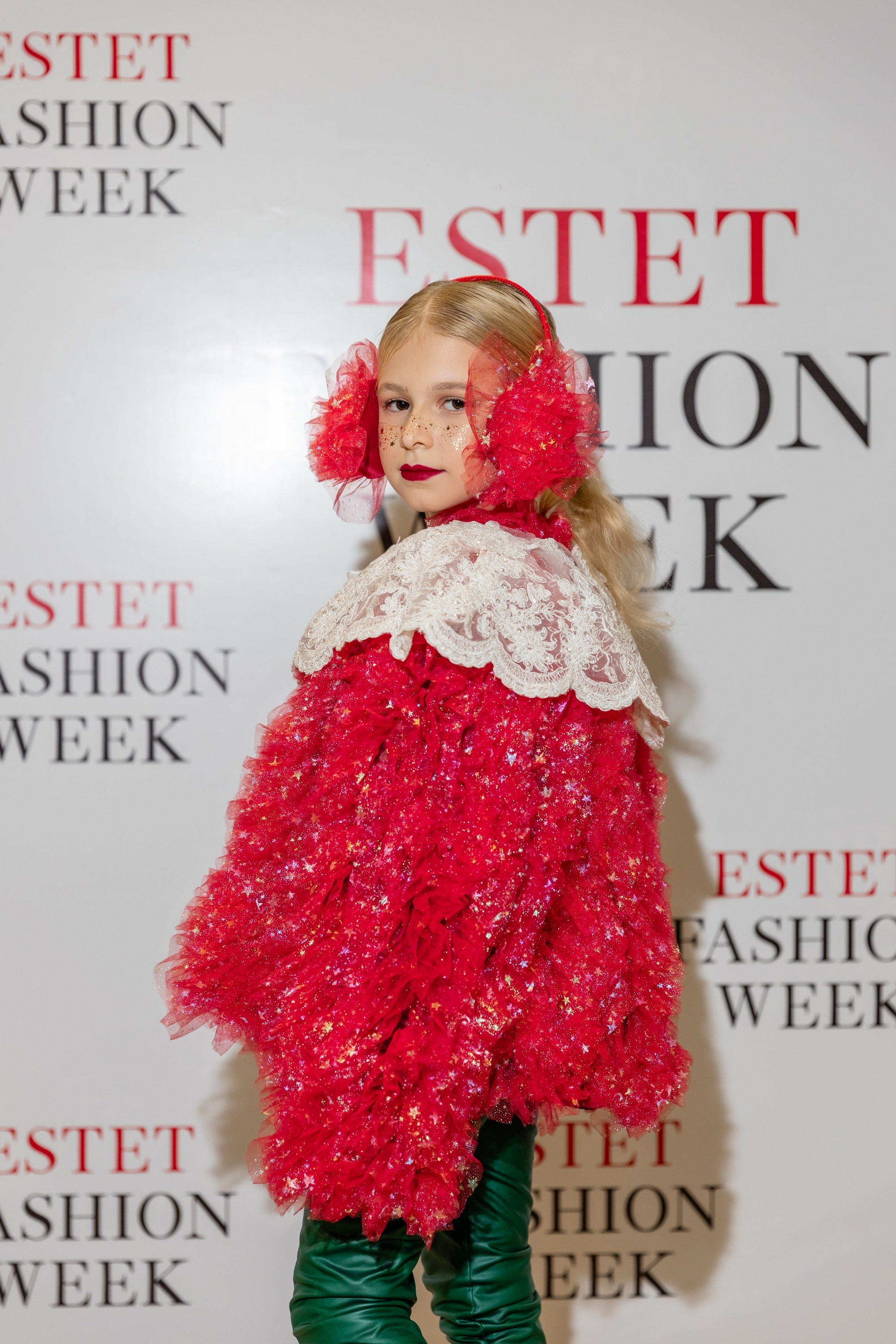 ESTET FASHION WEEK (KIDs REVOLUTION). Татьяна Чернышова свадебный фотограф Москва