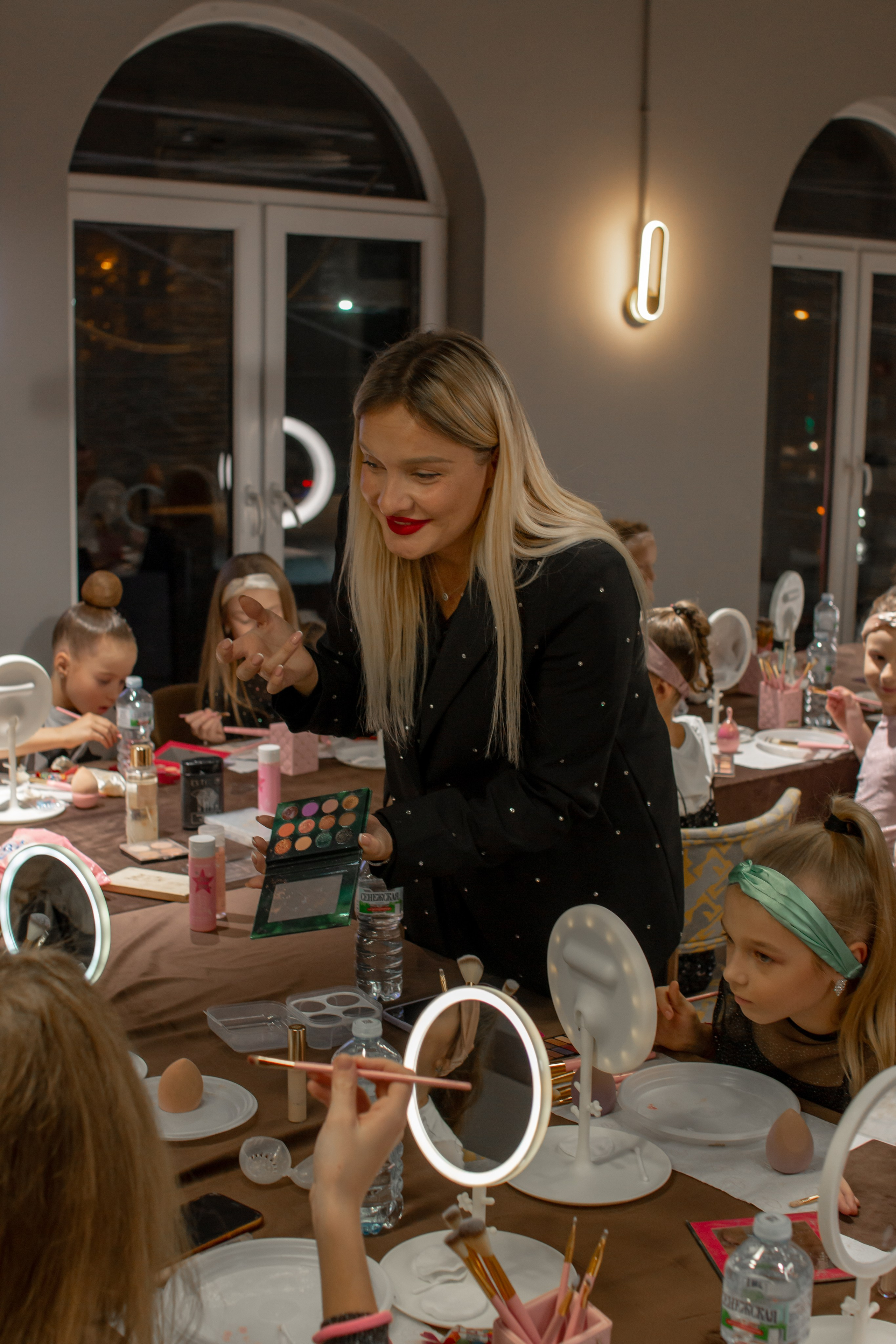 Beauty-девичник в пространстве «Какие Люди», г. Калининград. Женский и семейный фотограф в Калининграде Надежда Подлипинская