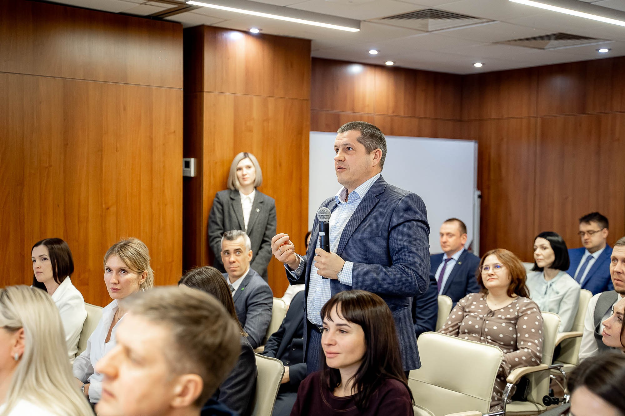 Сбер. Открытый диалог. Сергей Кошкин. Репортажная и ивент-фотография в Сургуте