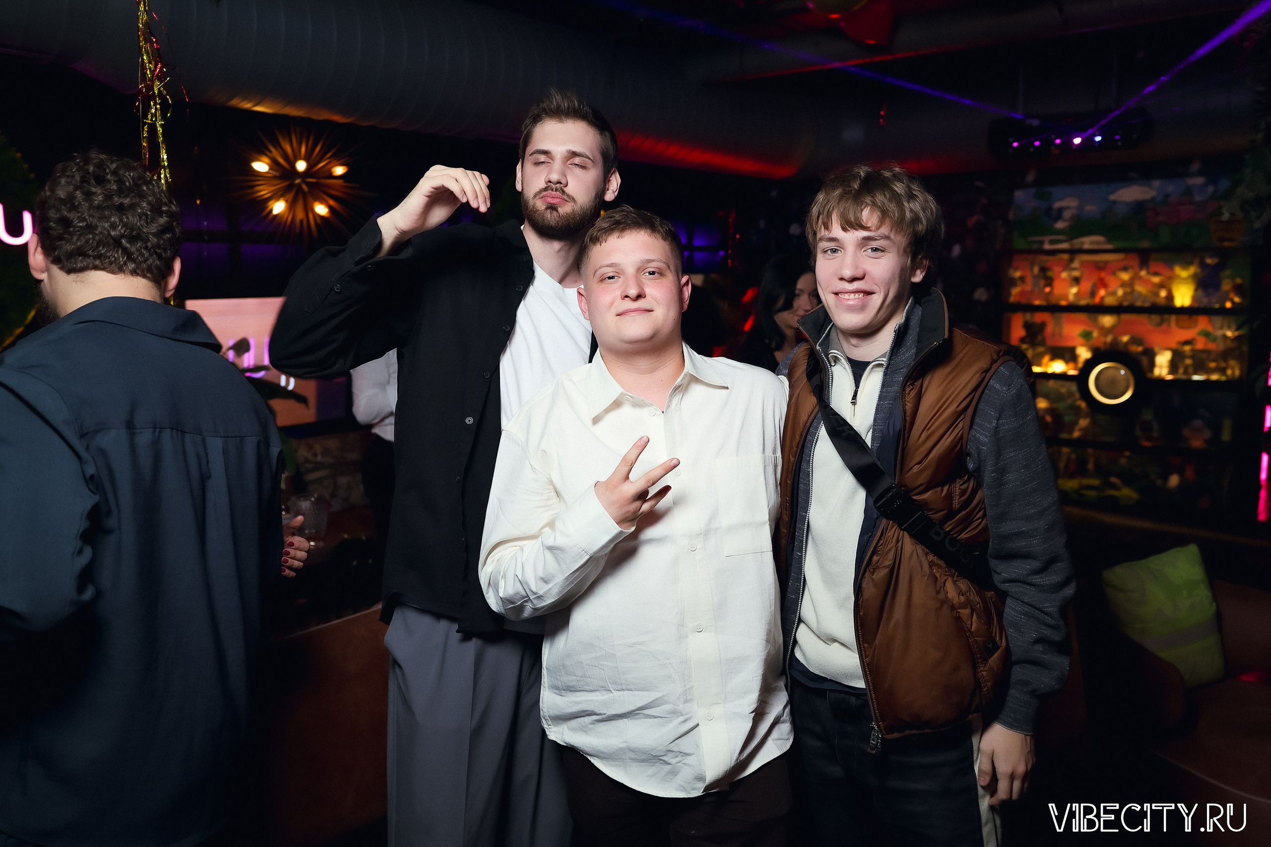 DOUBLE U. VIBECITY.RU Вайб Сити Ру Фоторепортажи Фотоотчеты Калининград