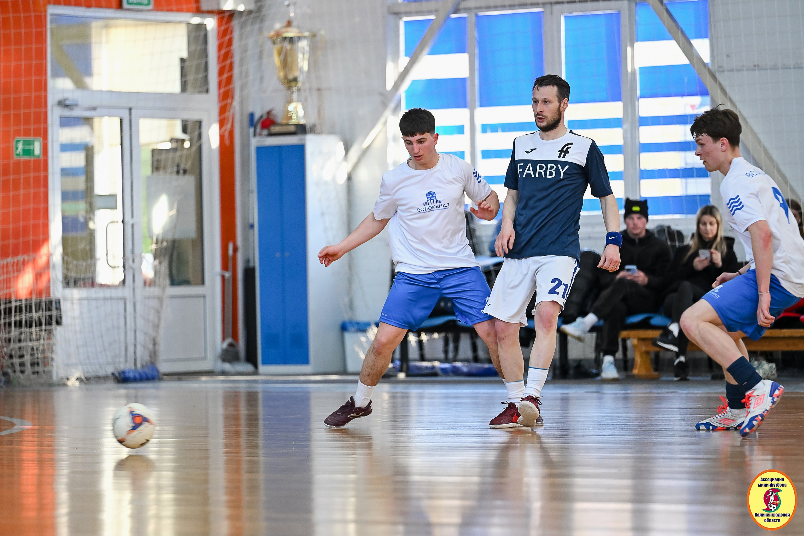 Корпоративная Бизнес Лига по футзалу — Весна 2026. VIBECITY.RU Вайб Сити Ру Фоторепортажи Фотоотчеты Калининград