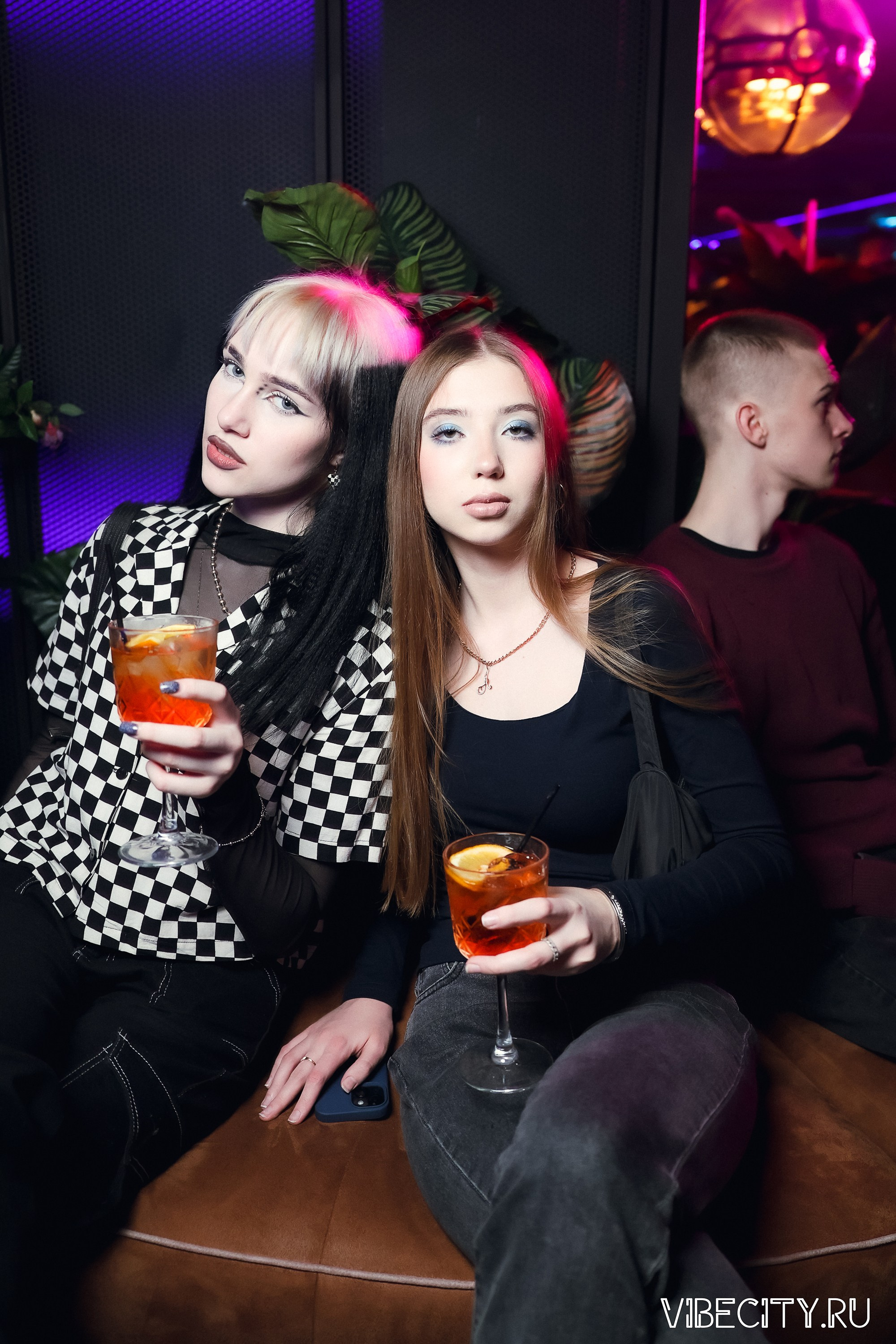 DOUBLE U. VIBECITY.RU Вайб Сити Ру Фоторепортажи Фотоотчеты Калининград