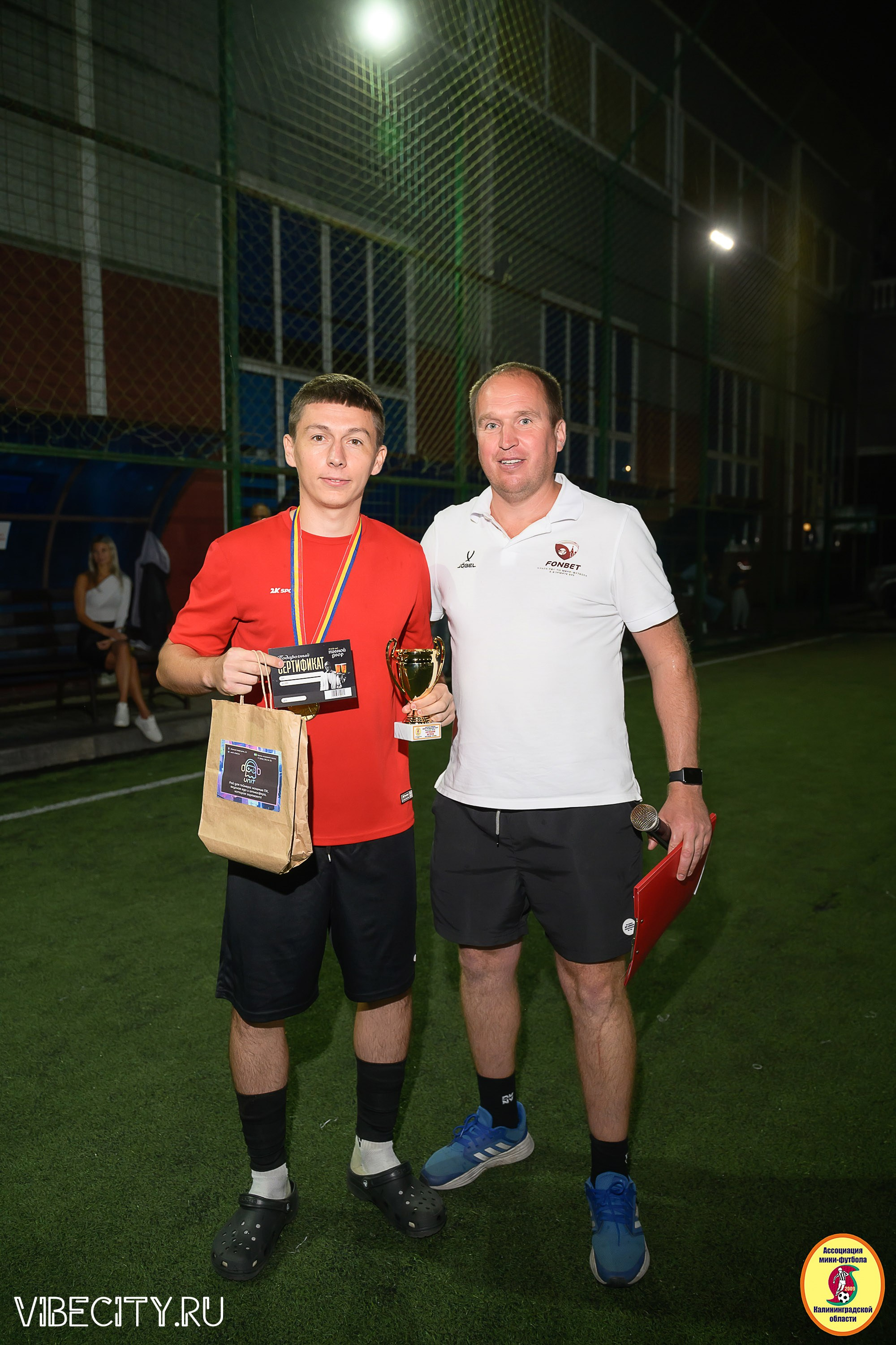 ФИНАЛЬНЫЕ ИГРЫ КУБКА МИНИ-ФУТБОЛЬНОЙ ЛИГИ И КУБКА КОРПОРАТИВНОЙ МФЛ 2025. VIBECITY.RU Вайб Сити Ру Фоторепортажи Фотоотчеты Калининград