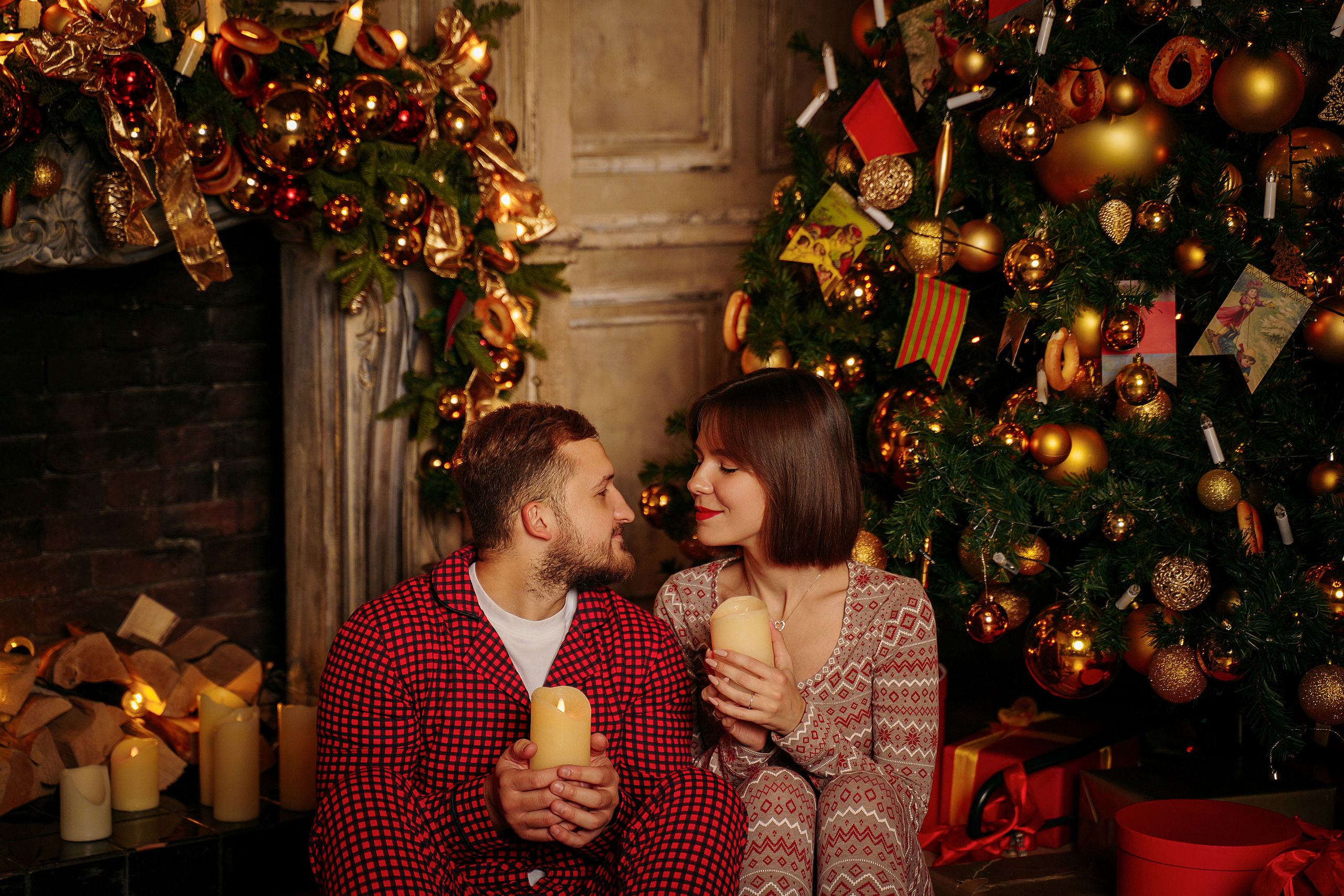 Дан и Даша в новогодней студии. Свадебный фотограф