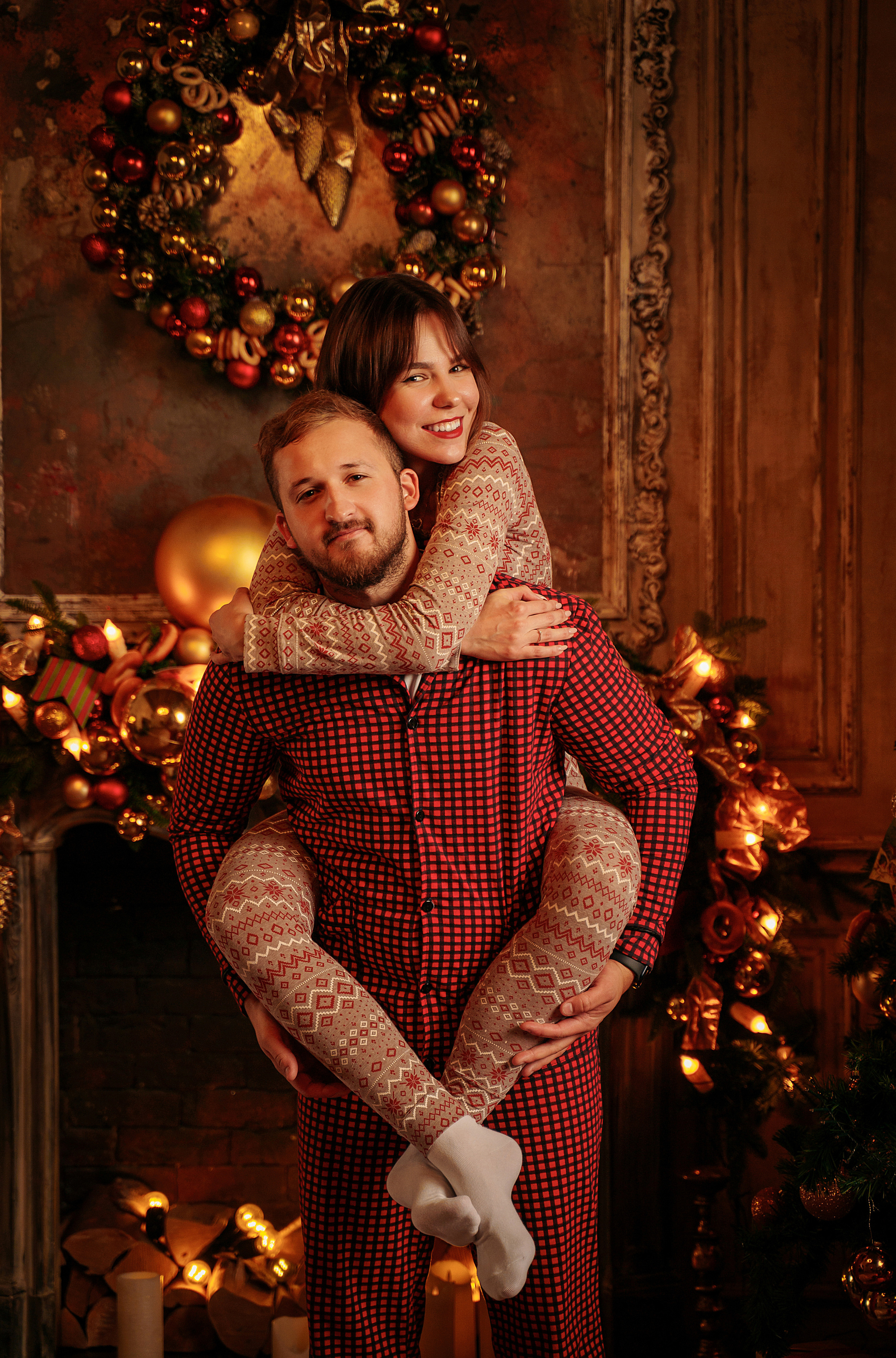 Дан и Даша в новогодней студии. Свадебный фотограф