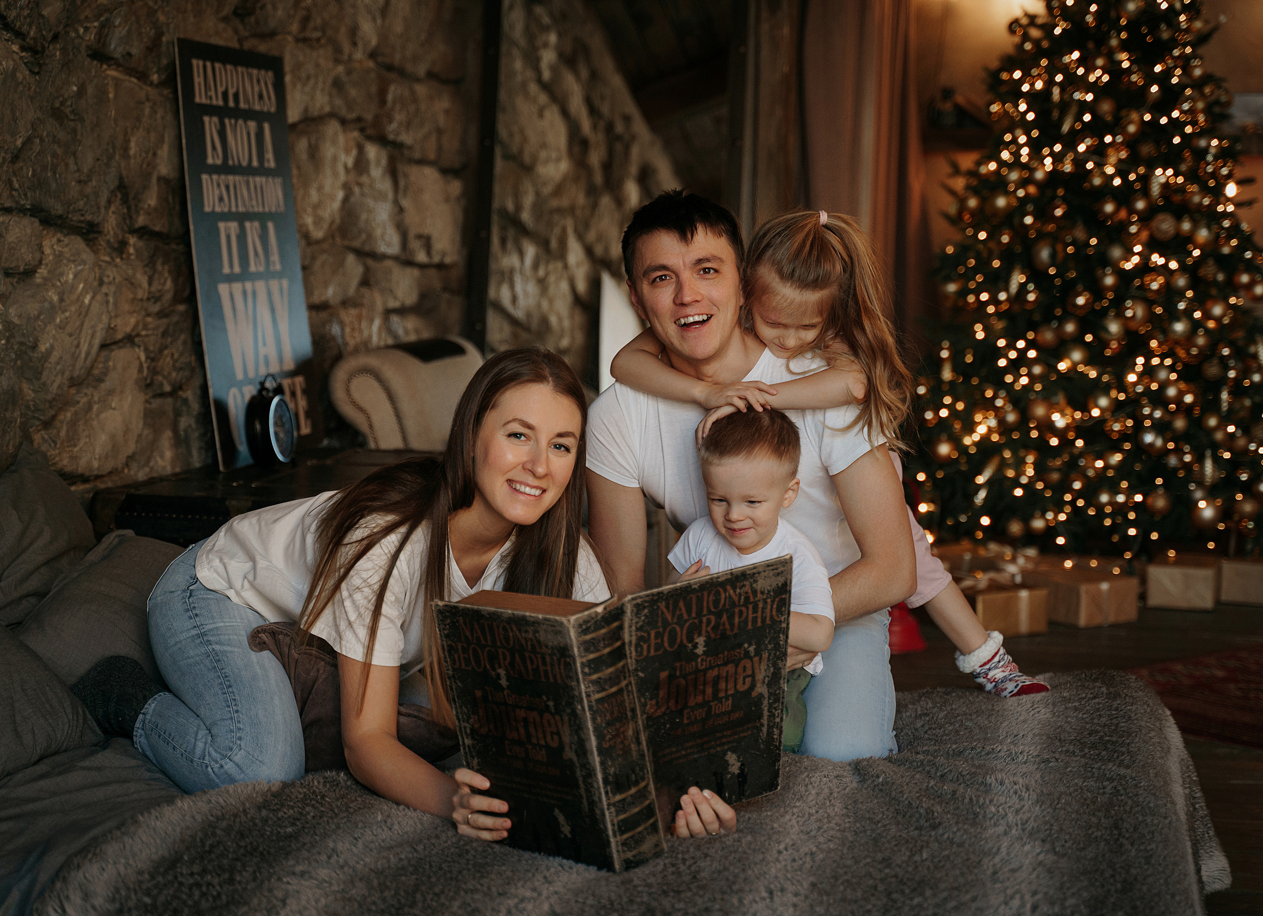 Скандинавская студия для веселой семьи. Свадебный фотограф