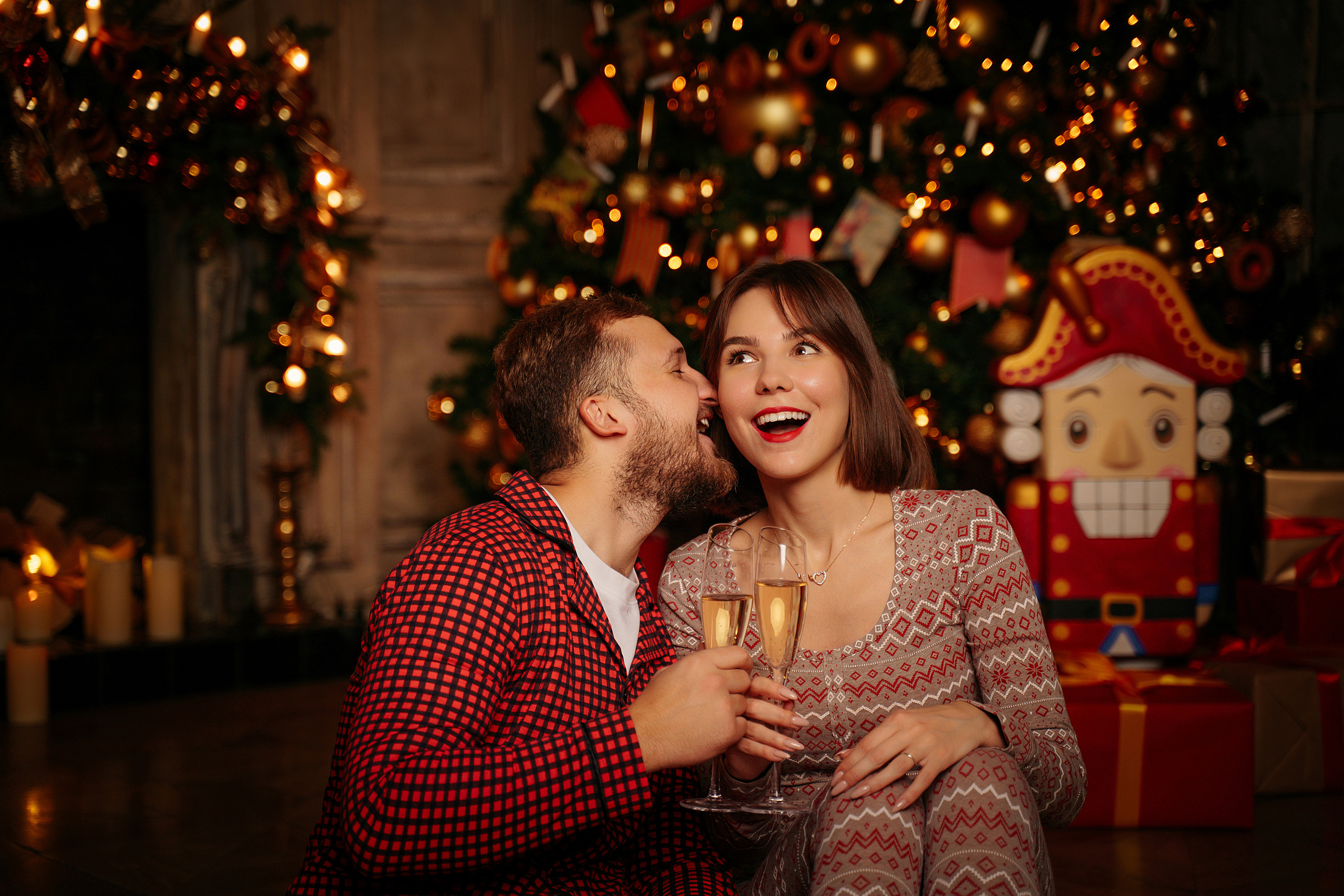 Дан и Даша в новогодней студии. Свадебный фотограф
