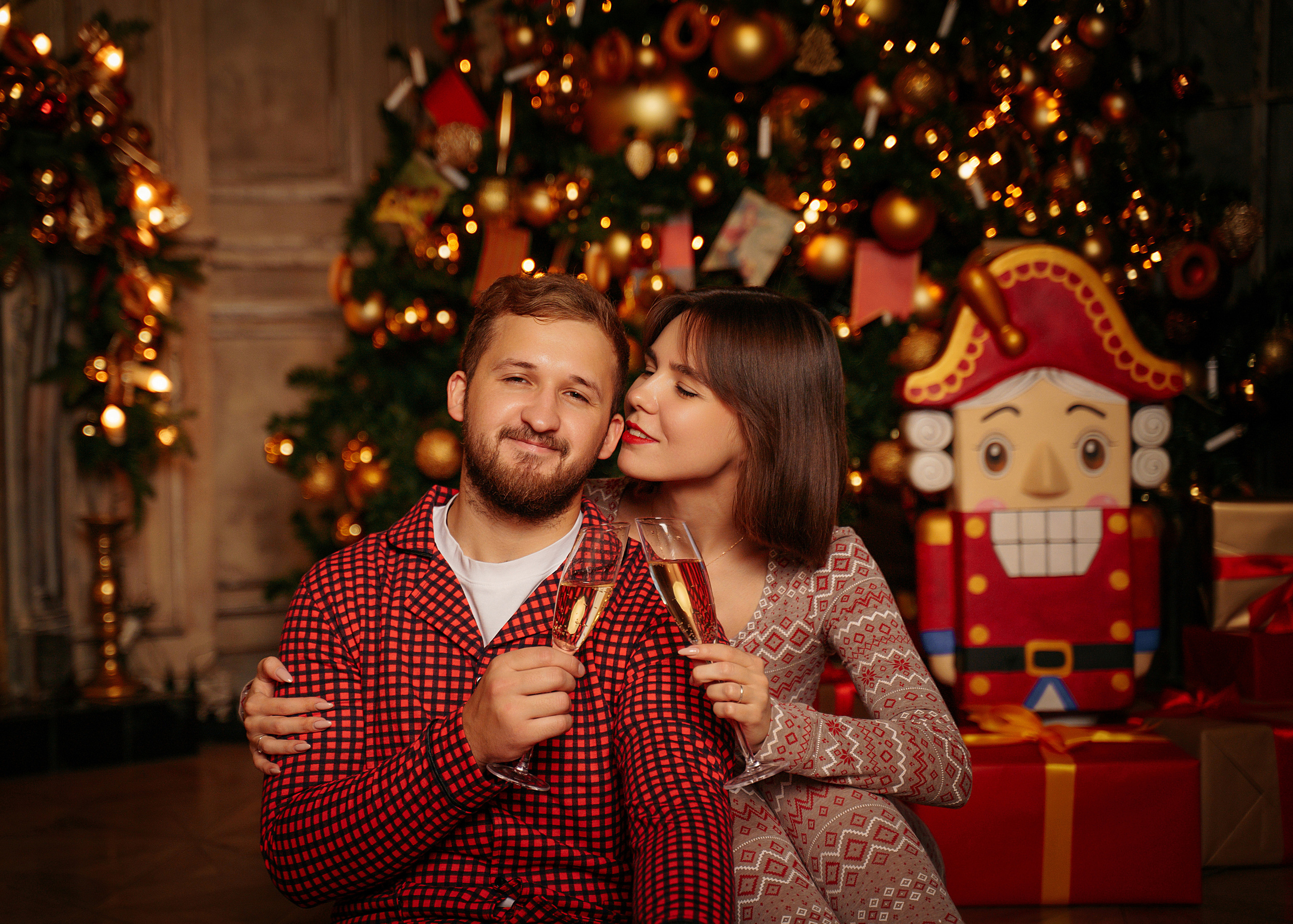 Дан и Даша в новогодней студии. Свадебный фотограф