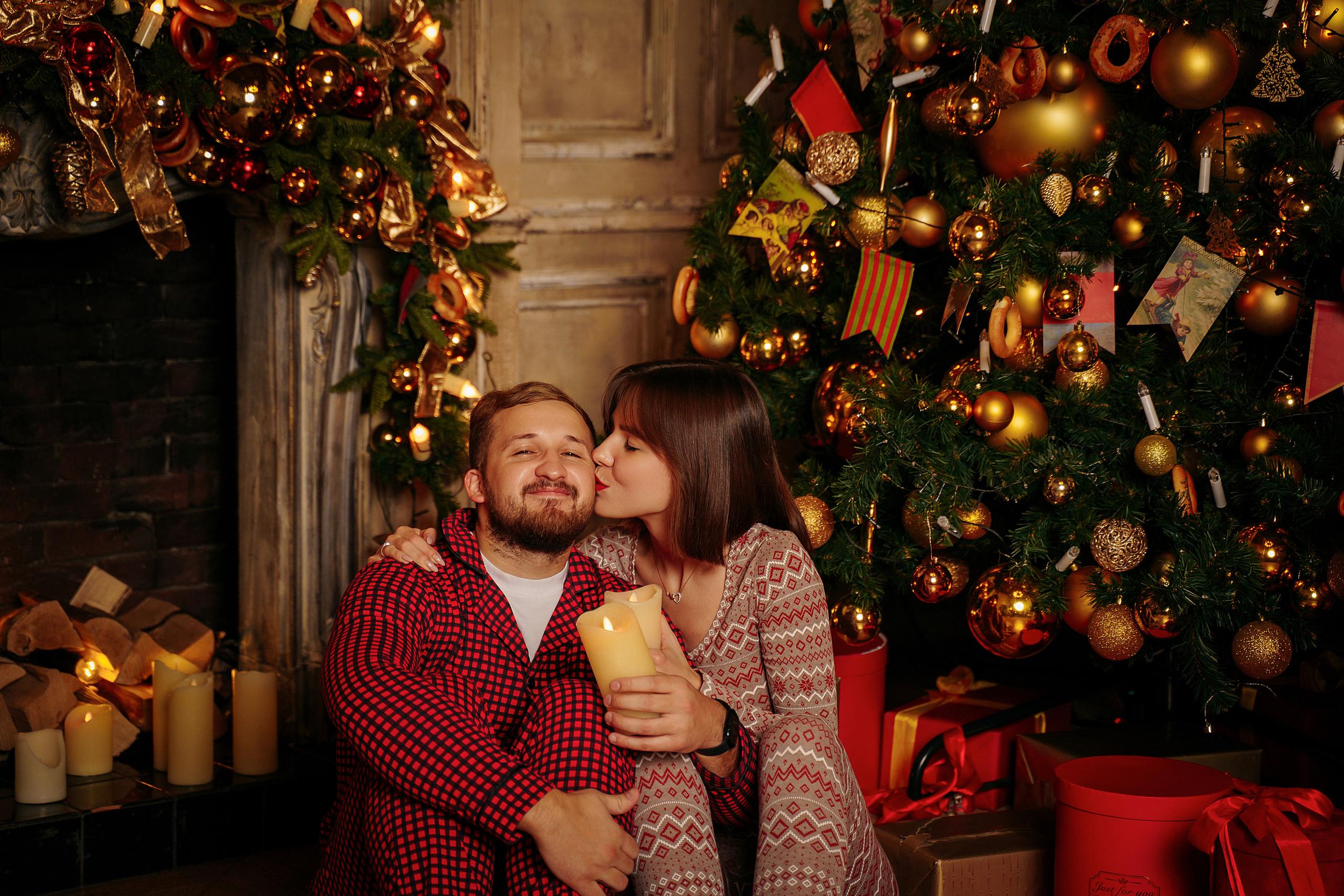 Дан и Даша в новогодней студии. Свадебный фотограф