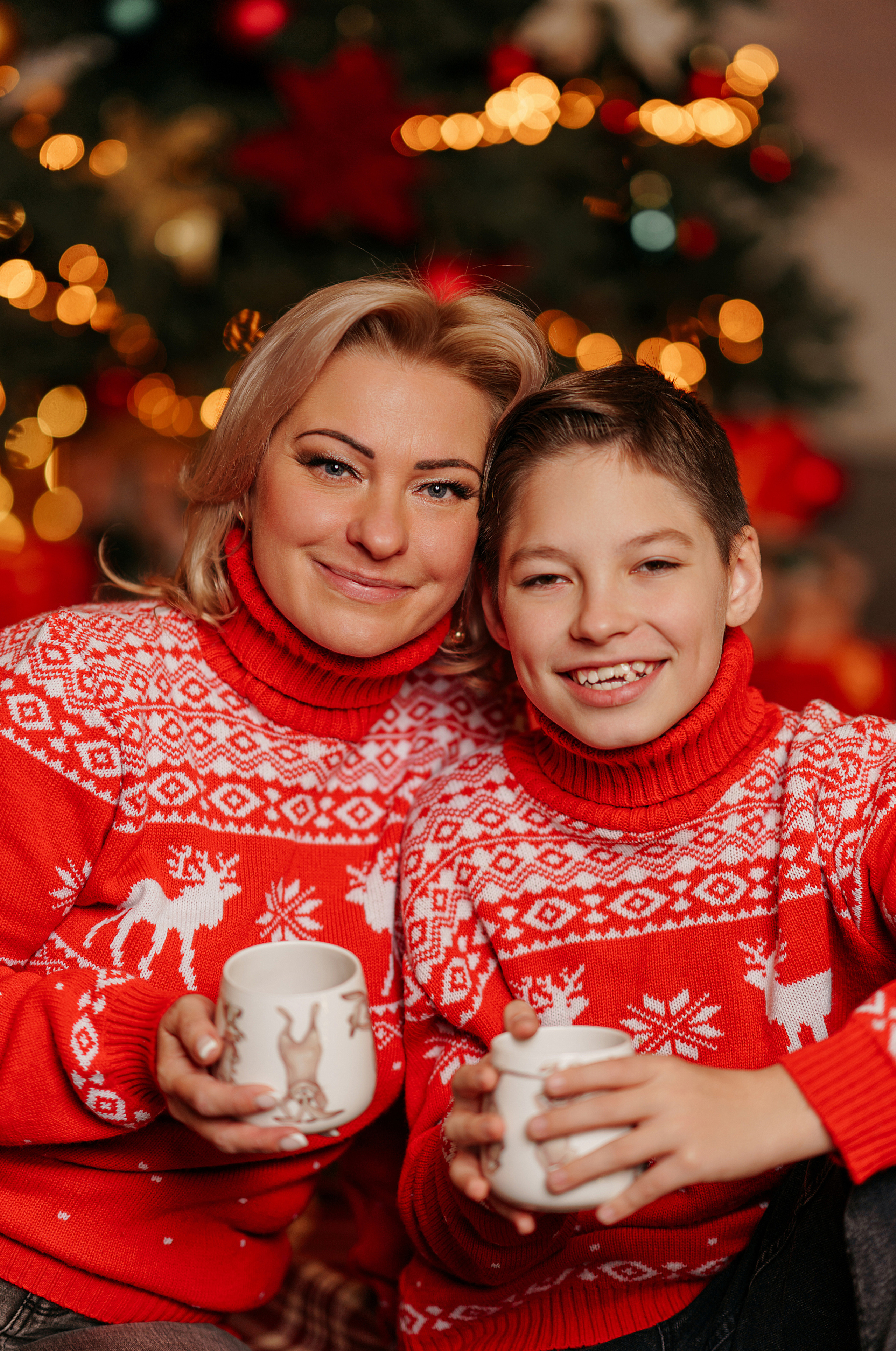 Мы у елочки. Свадебный фотограф