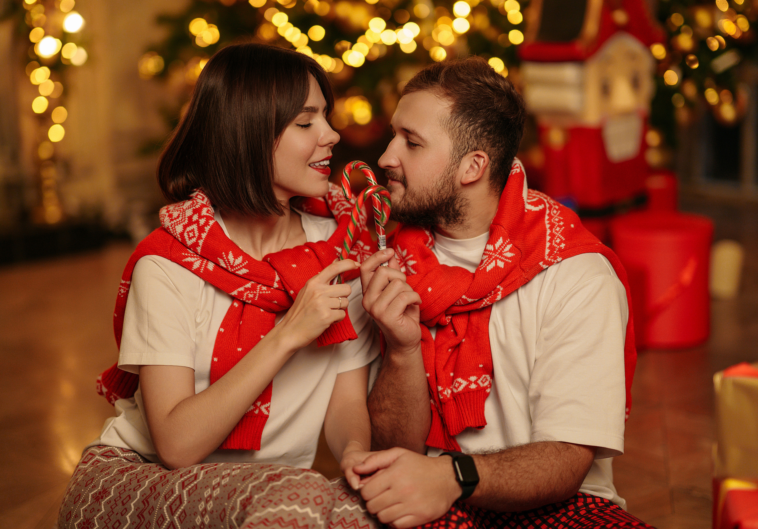 Дан и Даша в новогодней студии. Свадебный фотограф