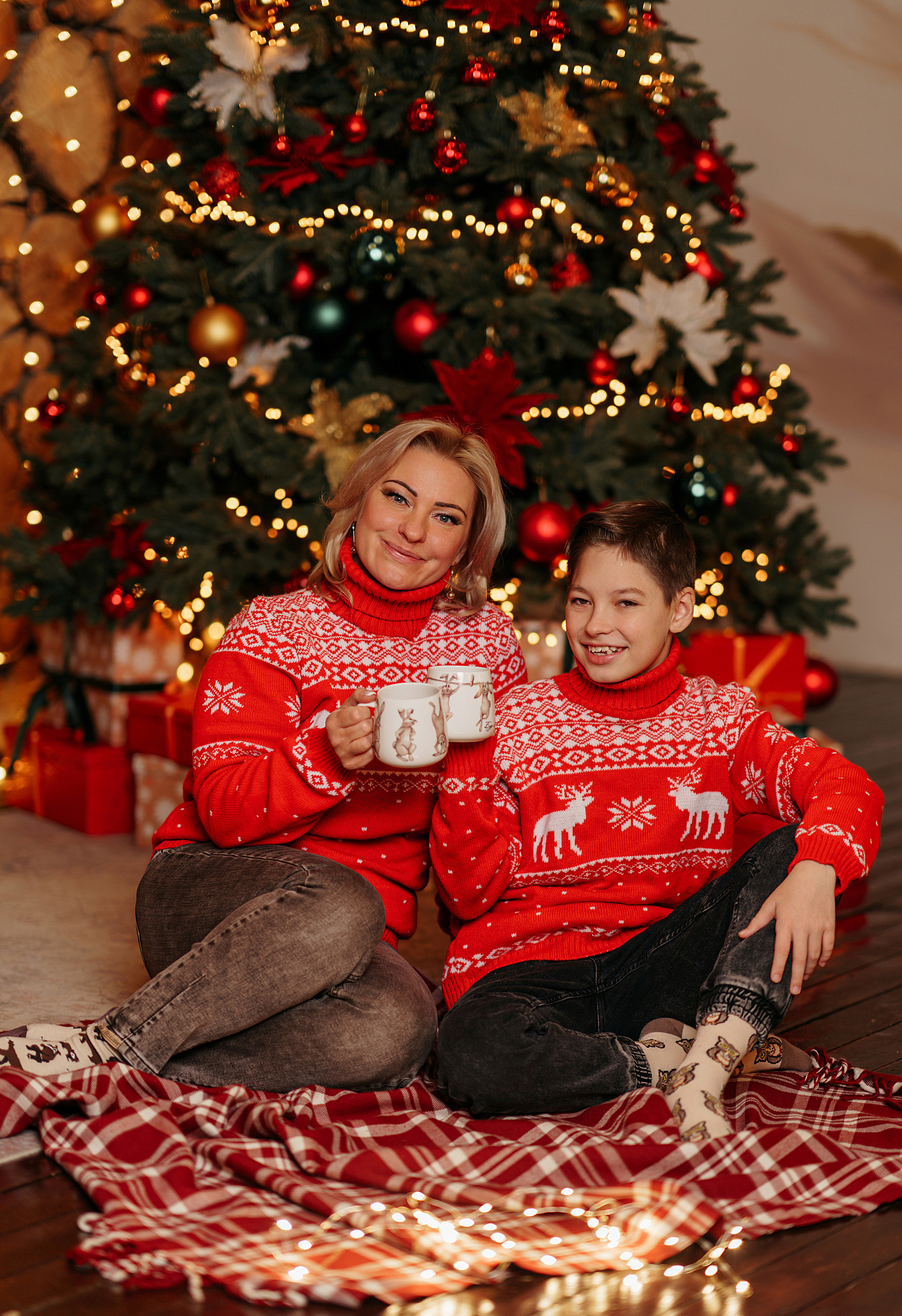 Мы у елочки. Свадебный фотограф