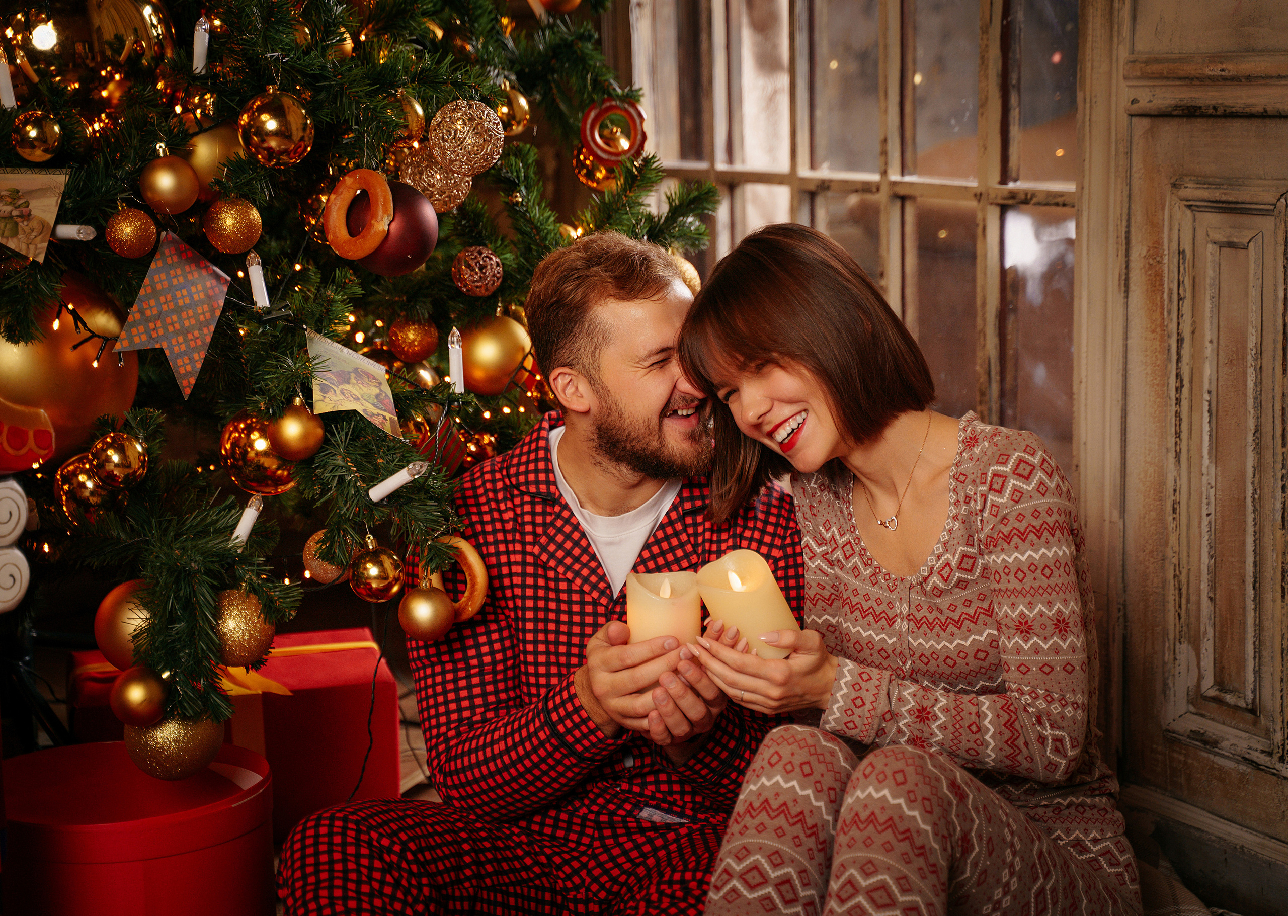 Дан и Даша в новогодней студии. Свадебный фотограф