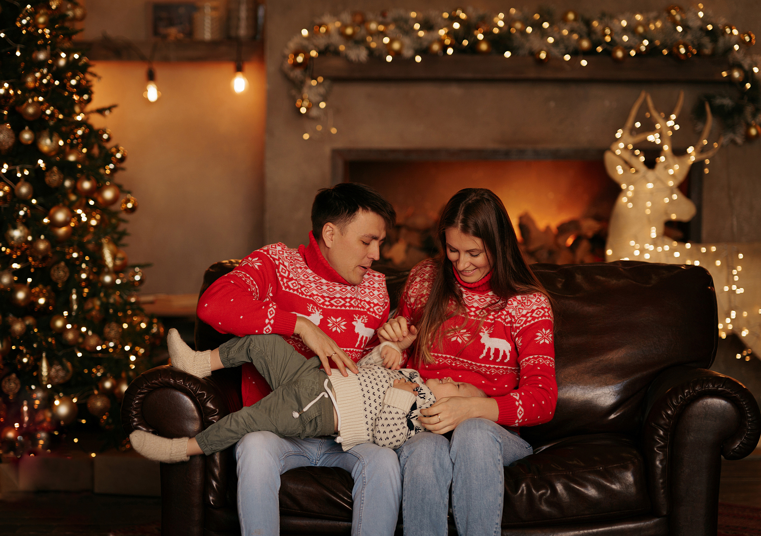 Скандинавская студия для веселой семьи. Свадебный фотограф