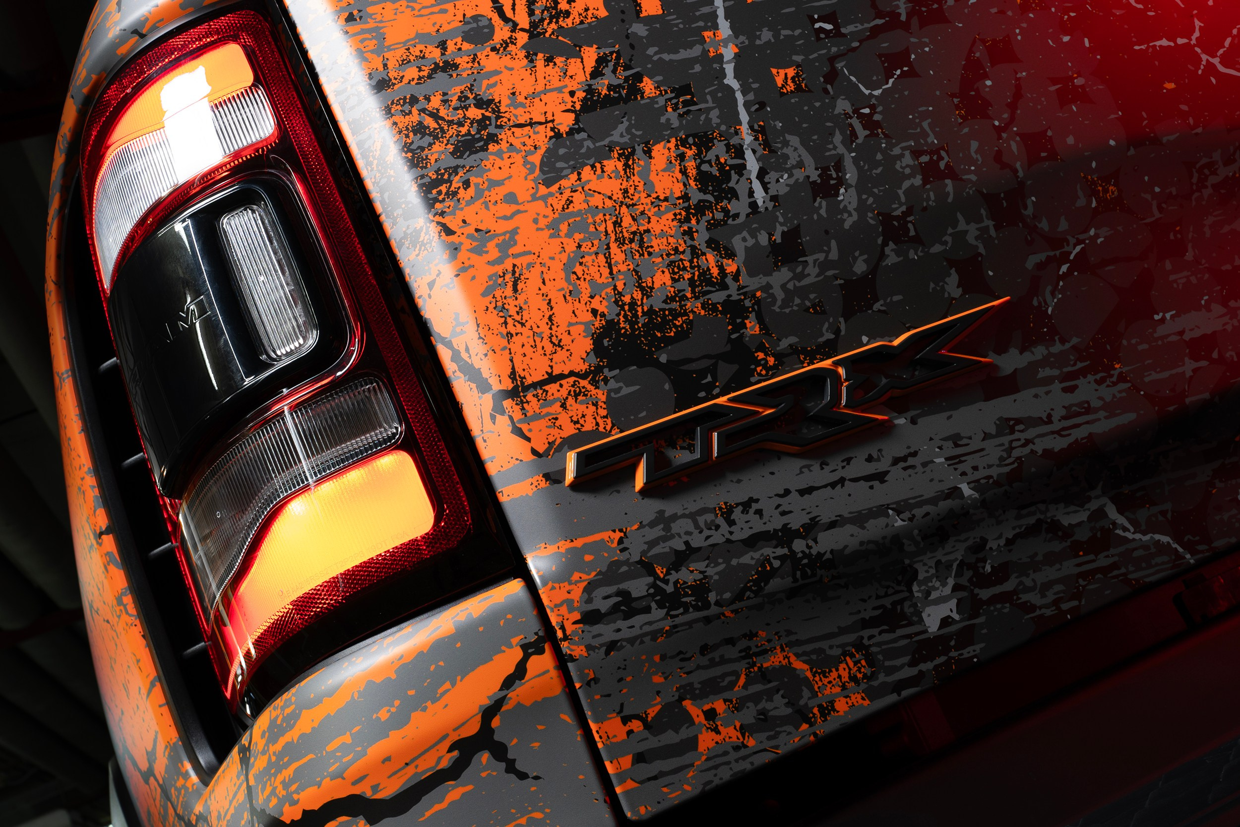 Винилография на RAM TRX. Студия дизайна и оклейки авто Barmaley Design