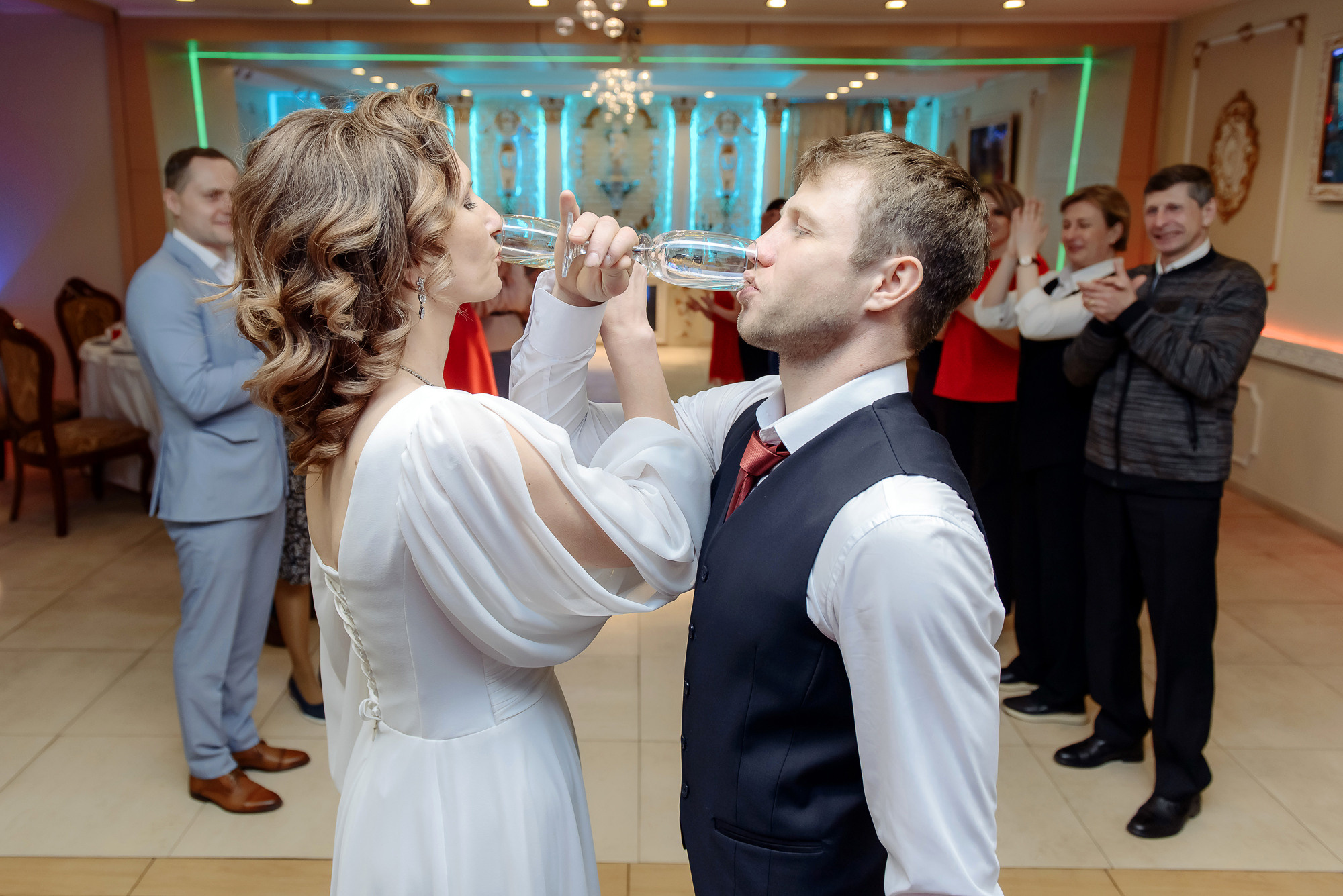 Анонс. Свадебная фотосессия Марианны и Юрия. Свадебный и семейный фотограф Александр Клюев